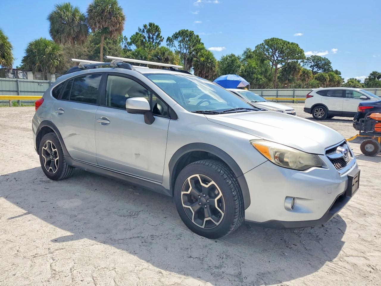 2014 Subaru Xv Crosstrek 2.0 Premium Silver vin: JF2GPACC9E8211200