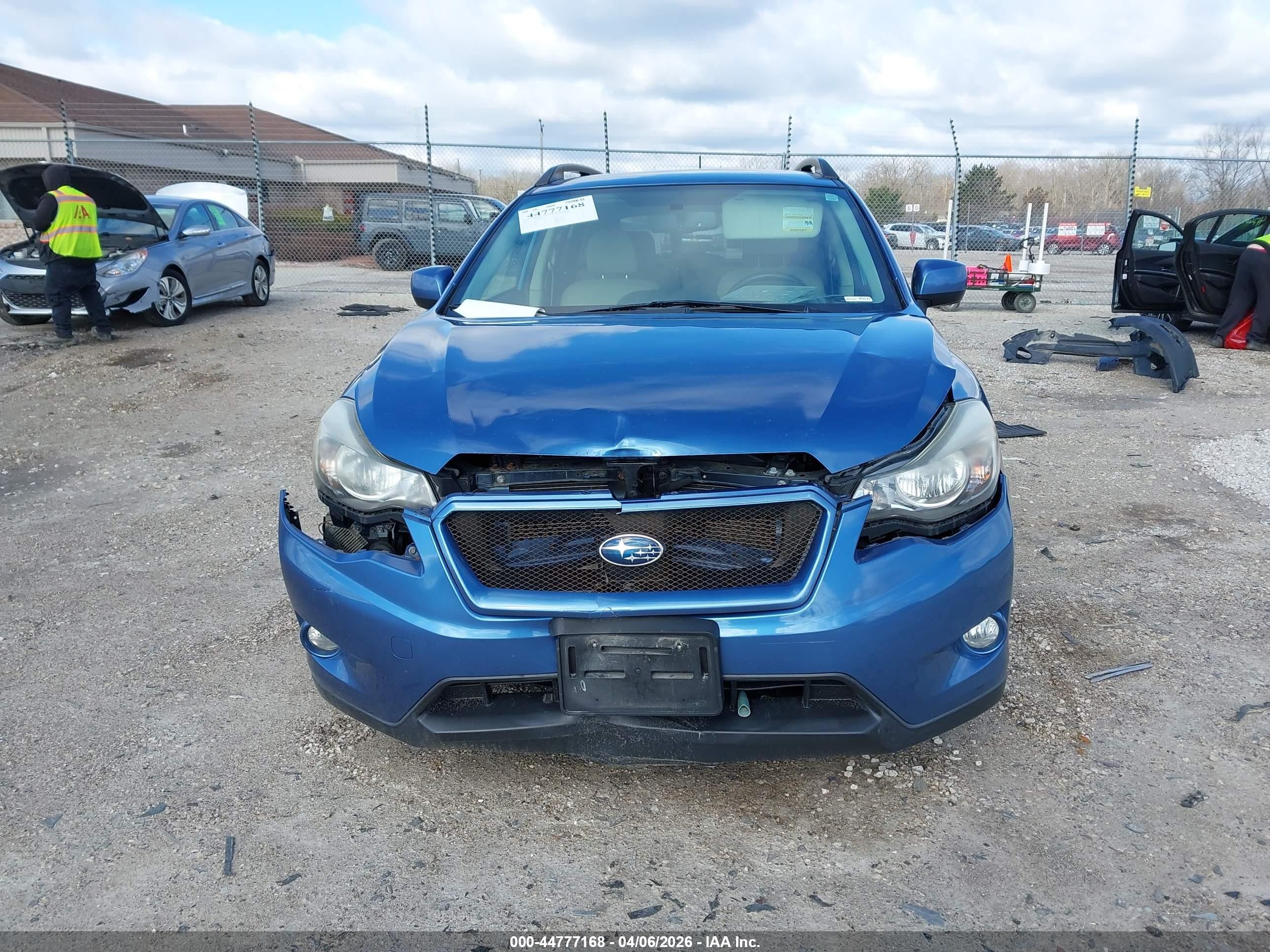 2014 Subaru Xv Crosstrek 2.0i Premium Синий vin: JF2GPACC9E8215439
