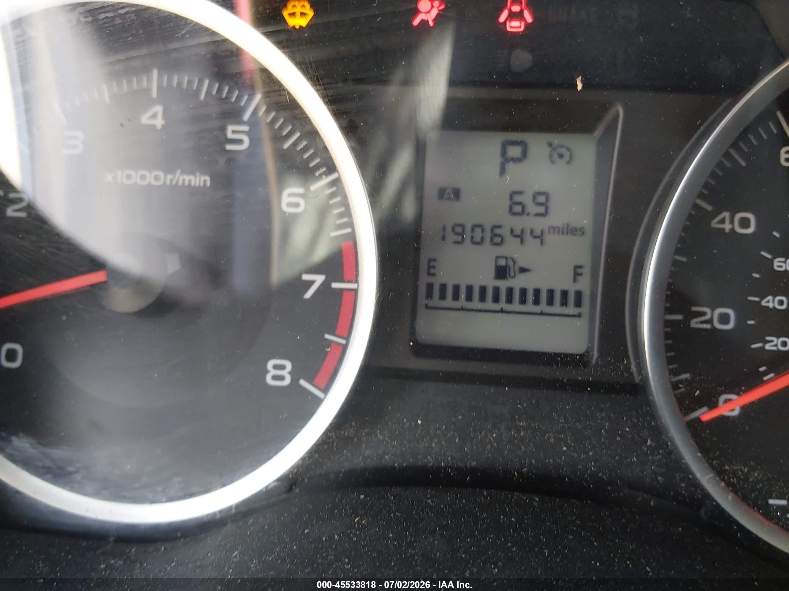 2014 Subaru Xv Crosstrek 2.0i Premium Silver vin: JF2GPACC9E8249607