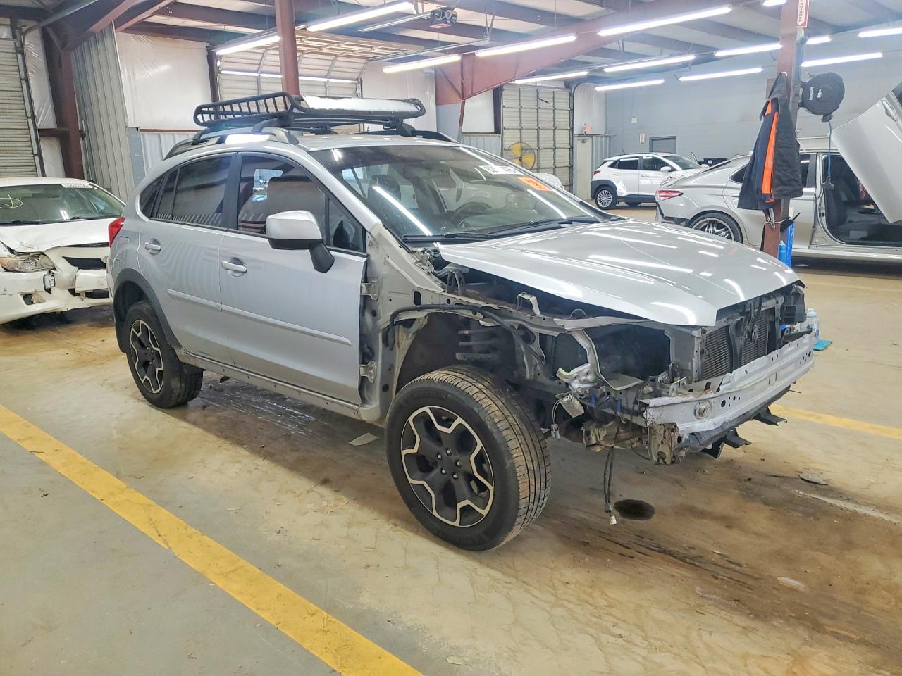 2014 Subaru Xv Crosstrek 2.0 Premium Silver vin: JF2GPACC9E8273180