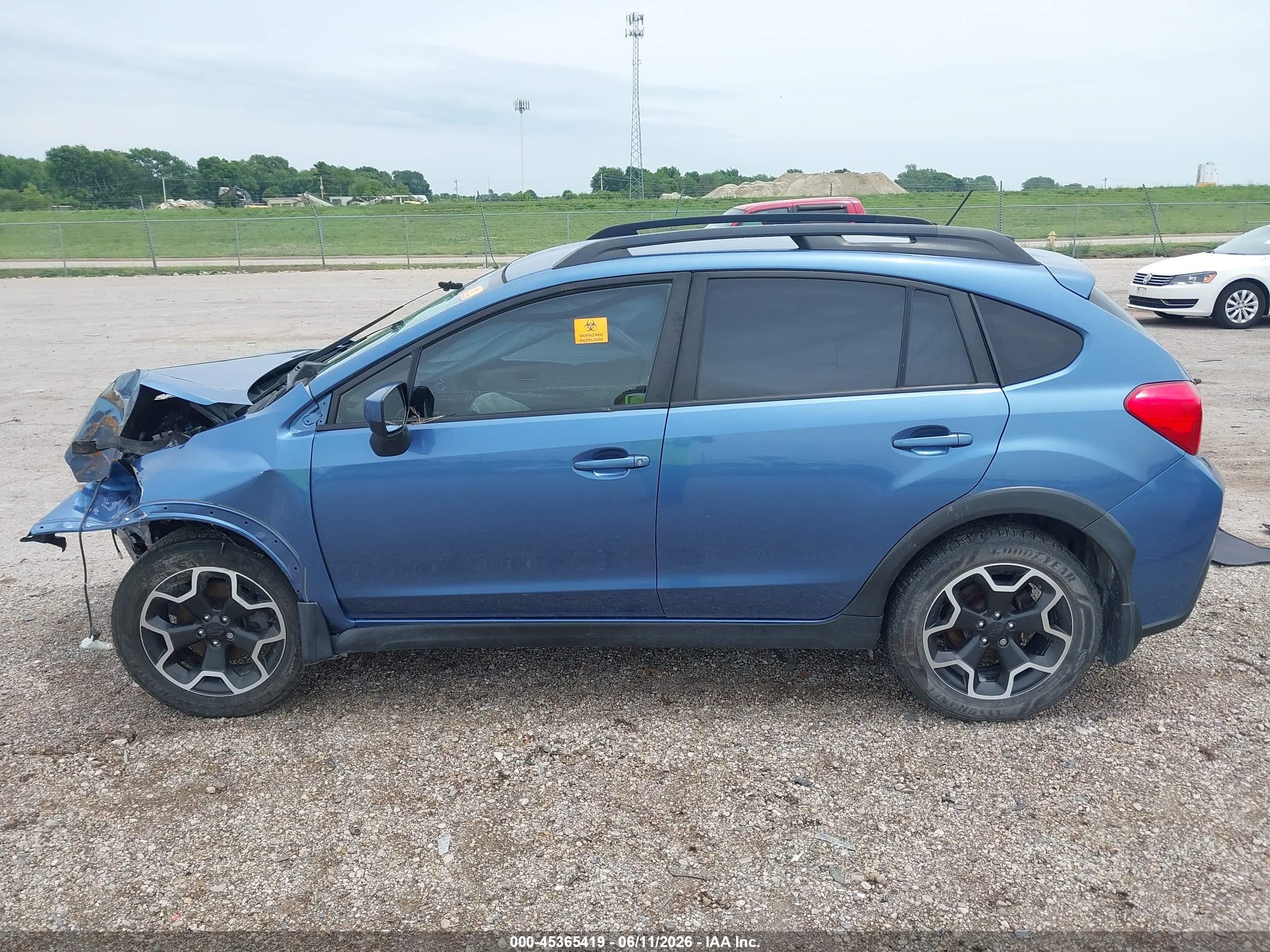 2015 Subaru Xv Crosstrek 2.0i Premium Blue vin: JF2GPACC9F9231653