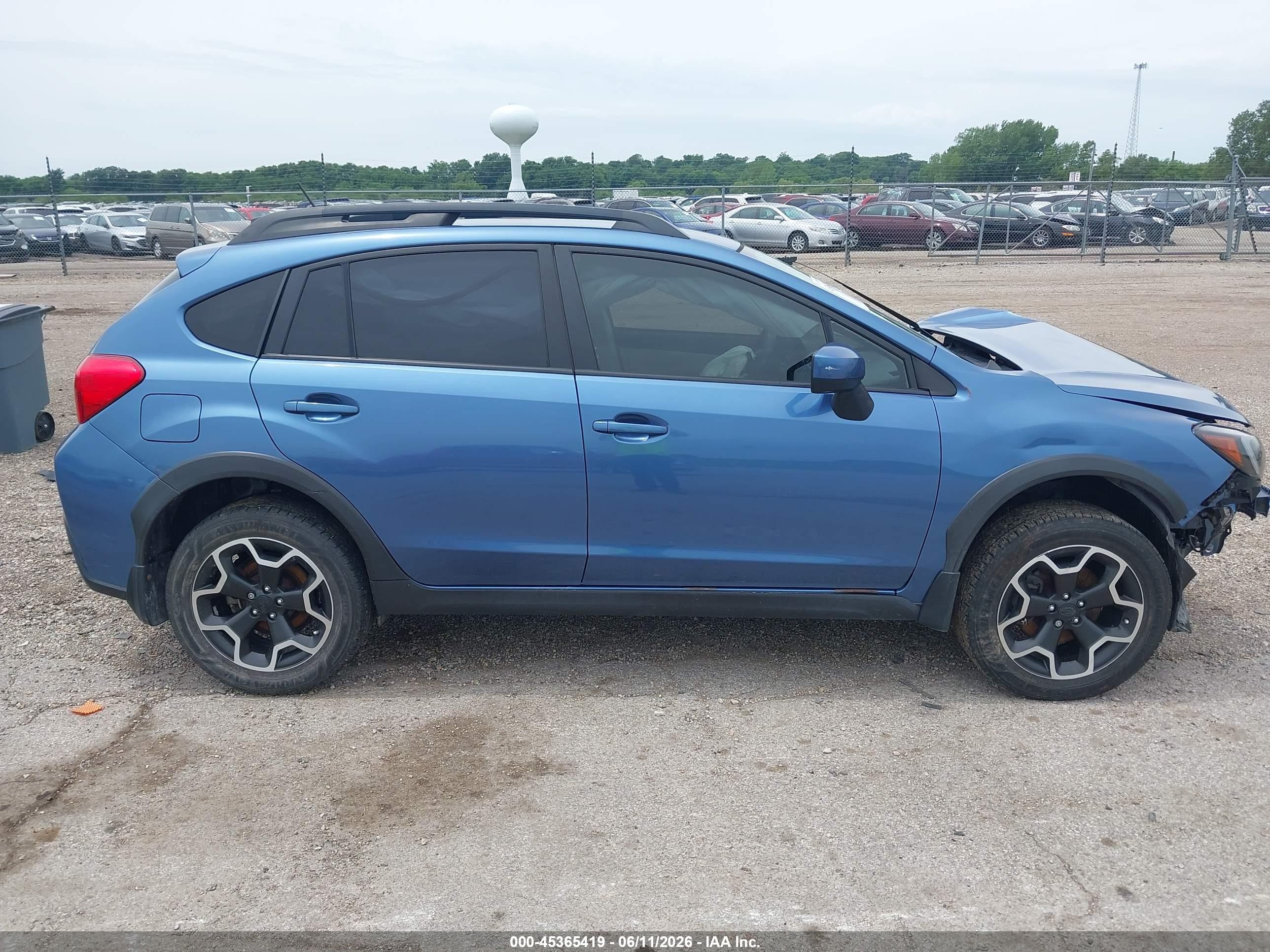 2015 Subaru Xv Crosstrek 2.0i Premium Blue vin: JF2GPACC9F9231653