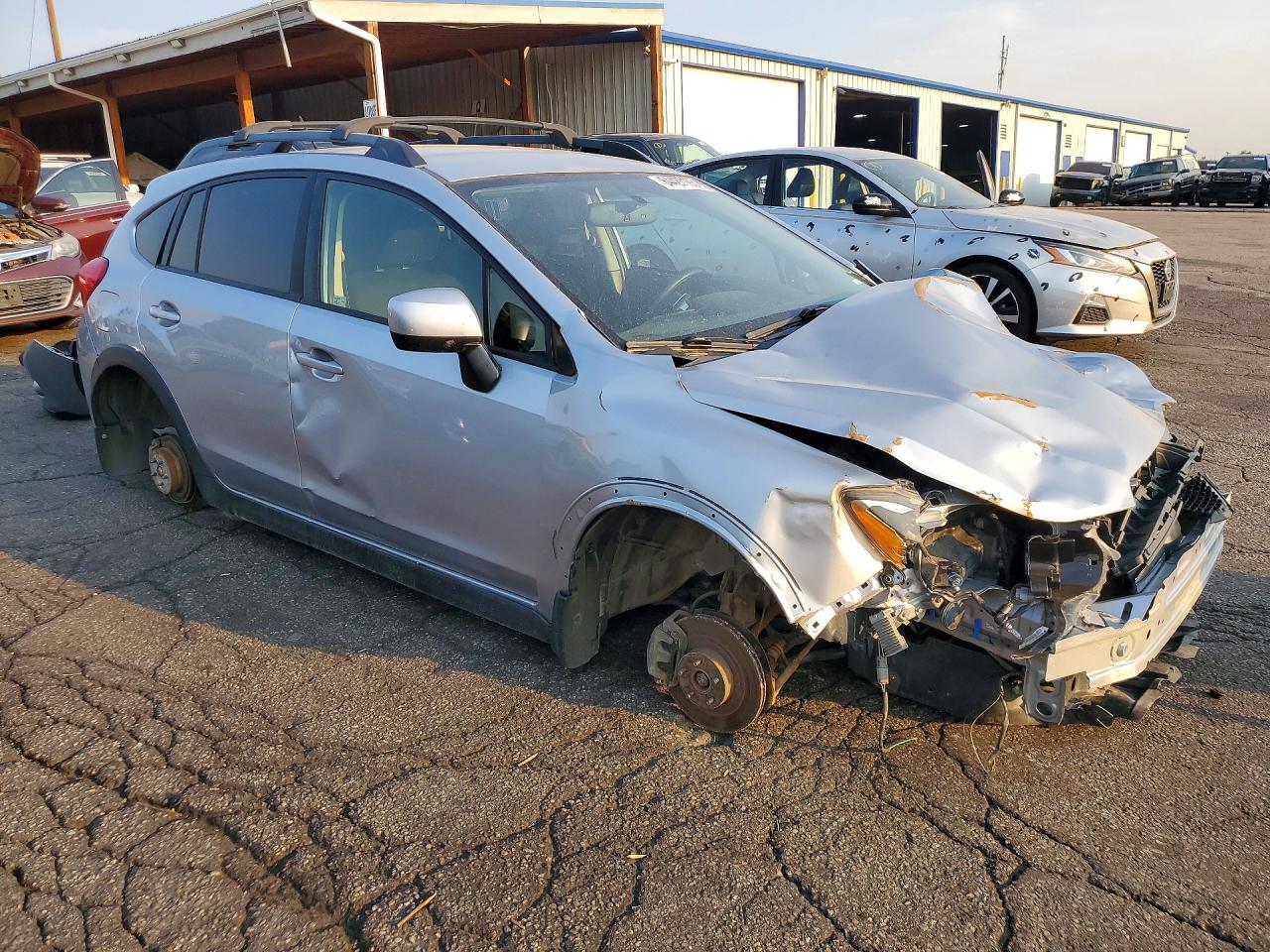 2013 Subaru Xv Crosstrek 2.0 Premium Серебряный vin: JF2GPACCXD2213930