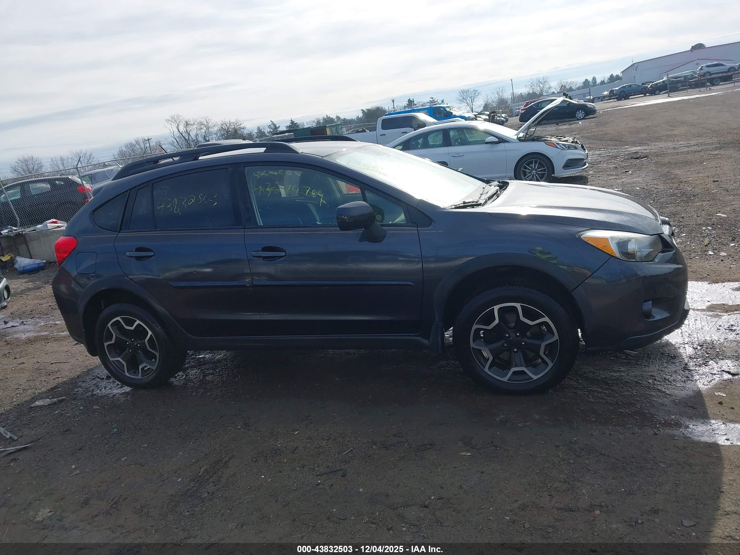 2013 Subaru Xv Crosstrek 2.0i Premium Black vin: JF2GPACCXD2817686