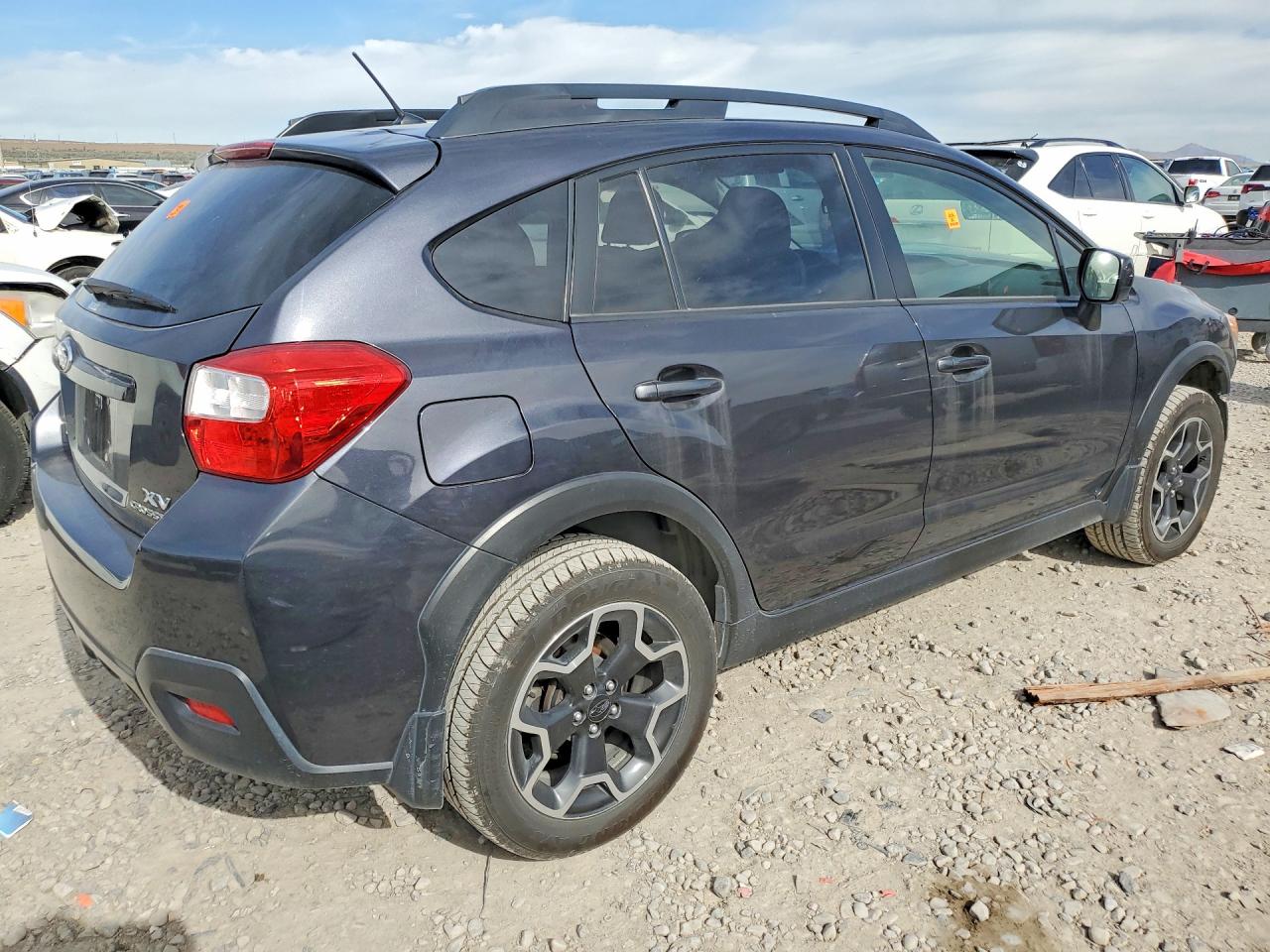 2014 Subaru Xv Crosstrek 2.0 Premium Gray vin: JF2GPACCXE8258980