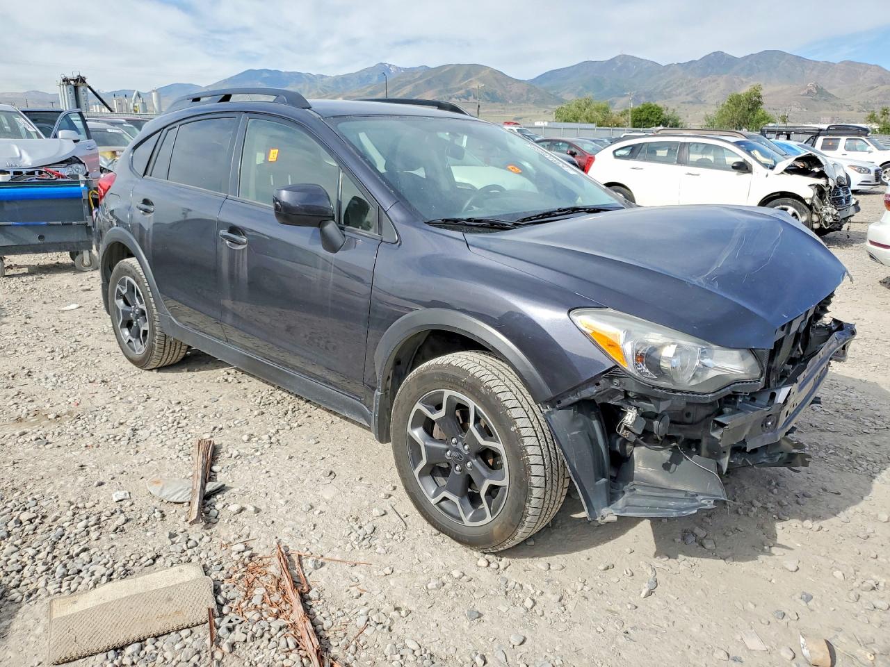 2014 Subaru Xv Crosstrek 2.0 Premium Gray vin: JF2GPACCXE8258980