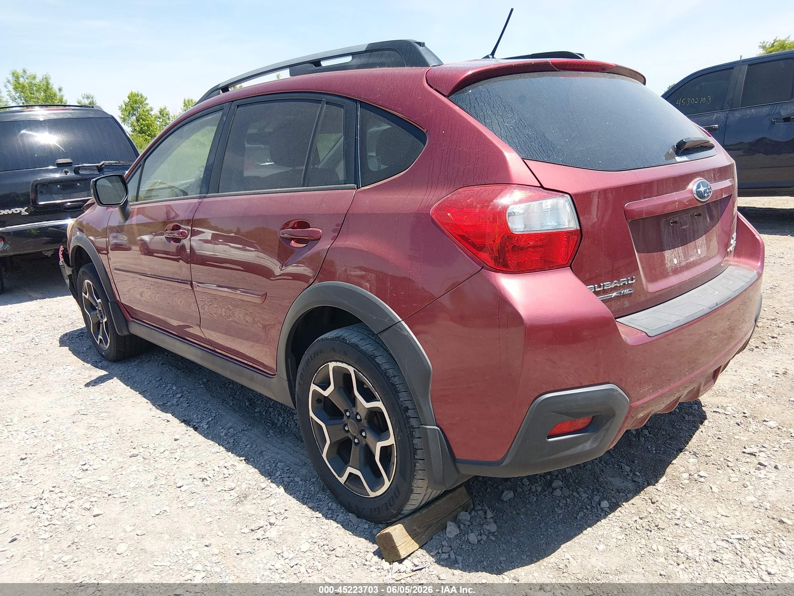 2014 Subaru Xv Crosstrek 2.0i Premium Red vin: JF2GPACCXE8263127