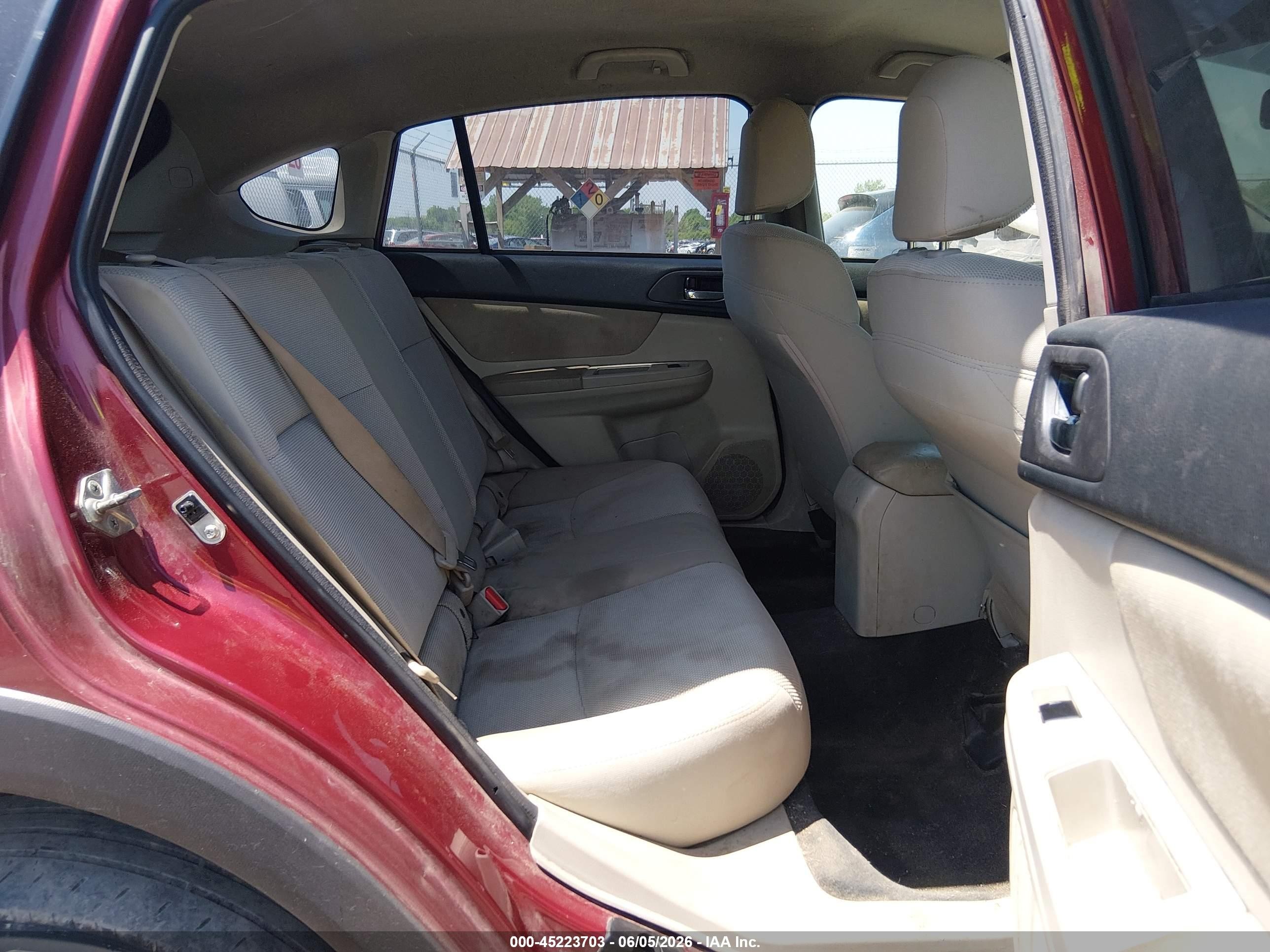 2014 Subaru Xv Crosstrek 2.0i Premium Red vin: JF2GPACCXE8263127