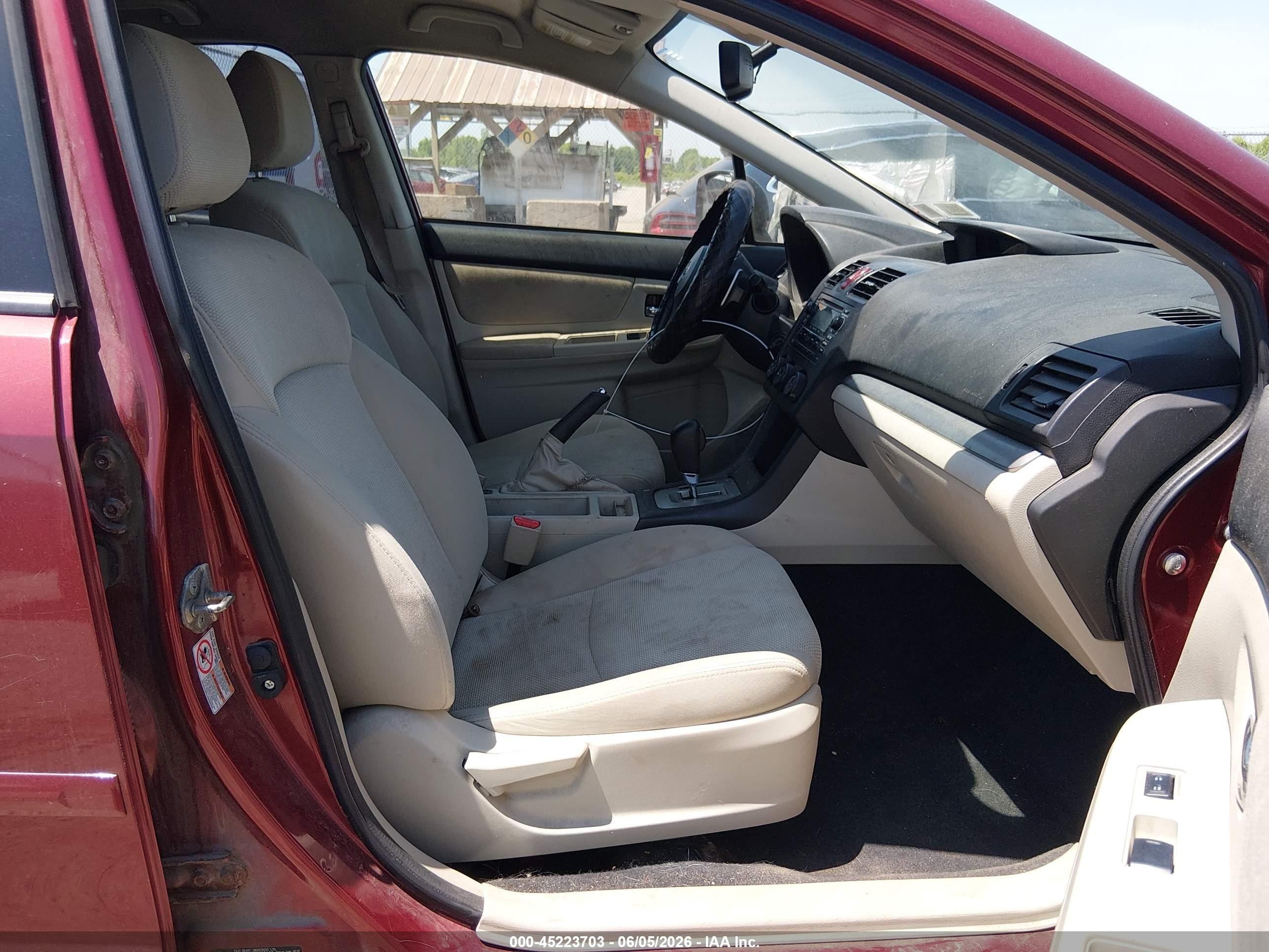 2014 Subaru Xv Crosstrek 2.0i Premium Red vin: JF2GPACCXE8263127