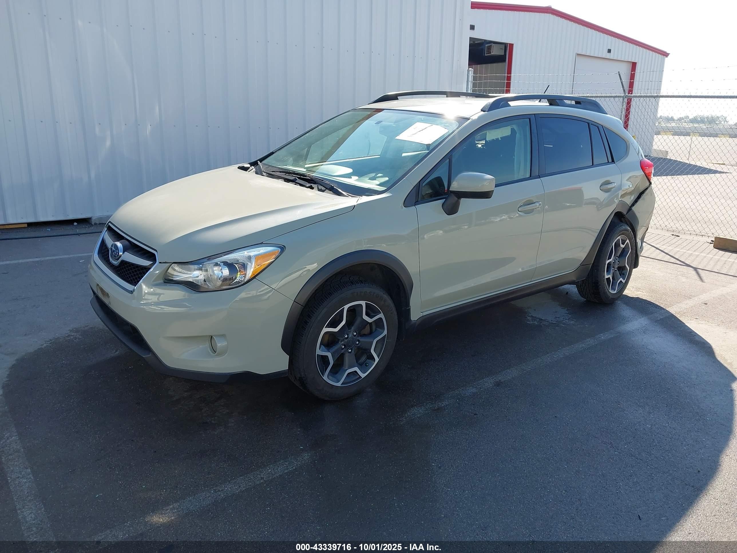 2015 Subaru Xv Crosstrek 2.0i Premium Tan vin: JF2GPACCXF8236124