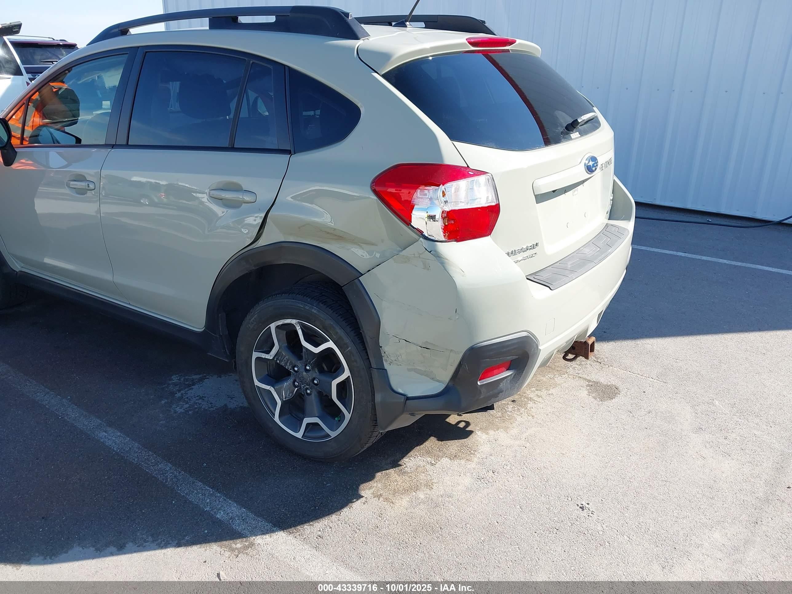 2015 Subaru Xv Crosstrek 2.0i Premium Tan vin: JF2GPACCXF8236124