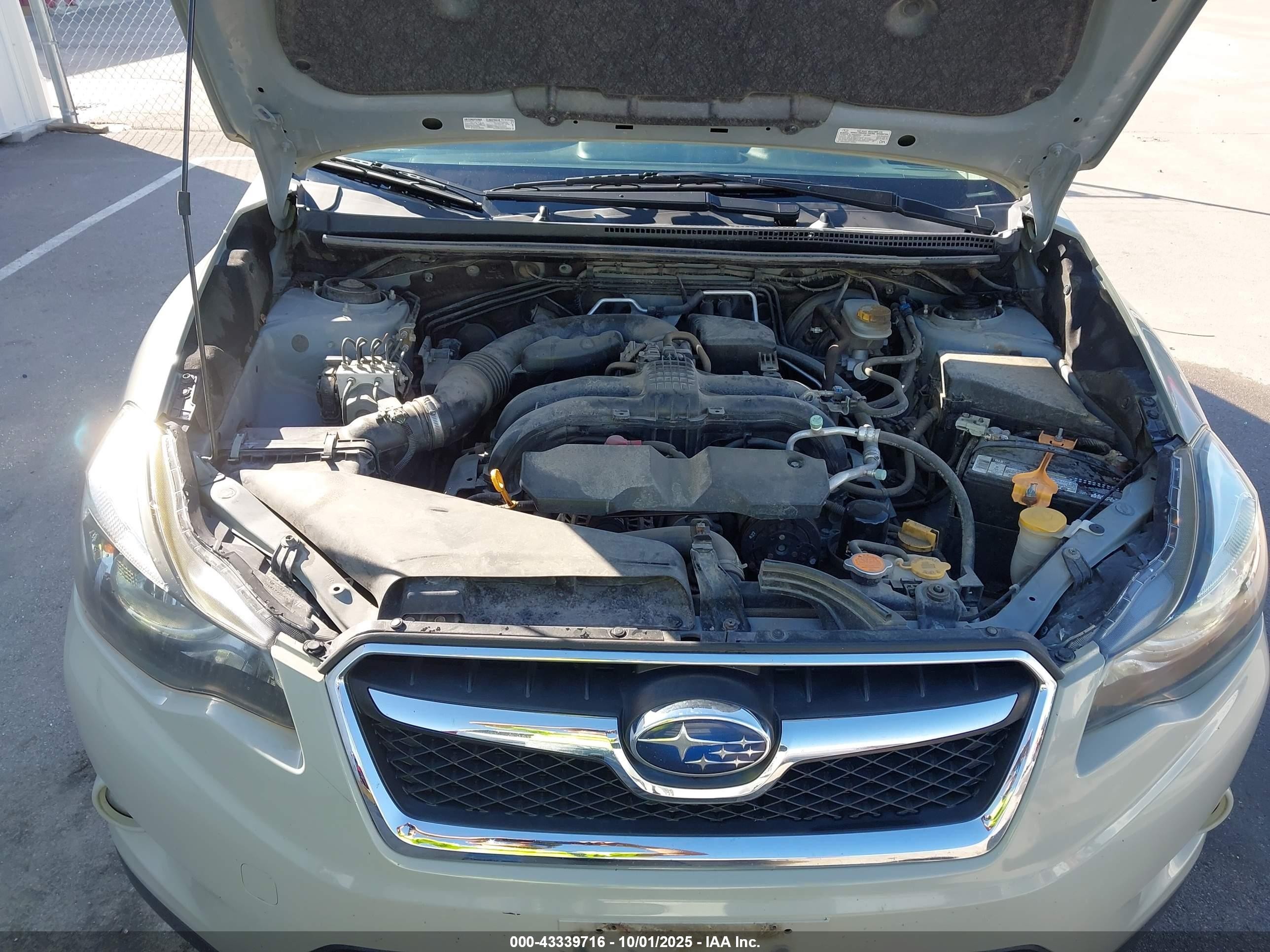 2015 Subaru Xv Crosstrek 2.0i Premium Tan vin: JF2GPACCXF8236124