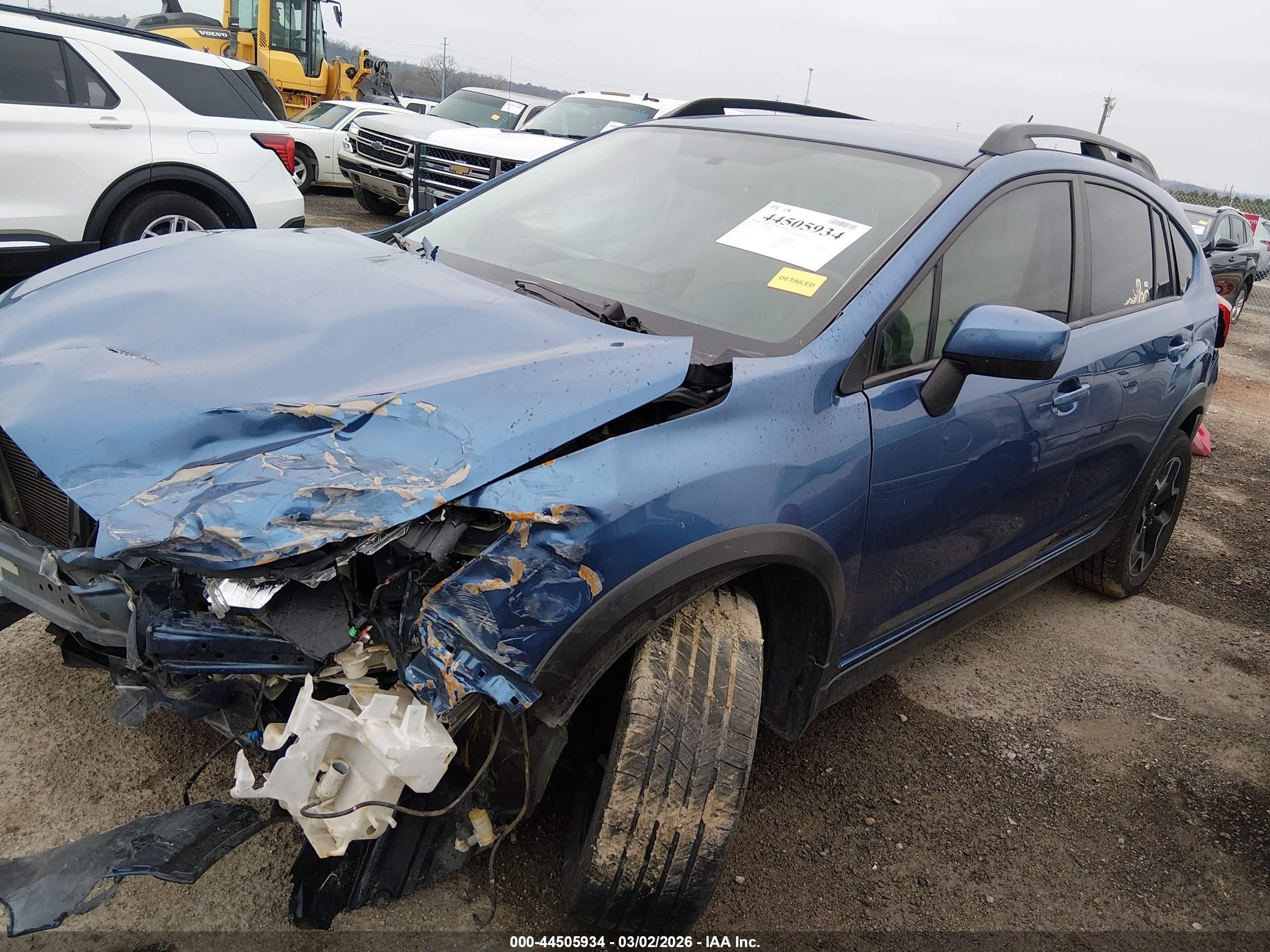 2015 Subaru Xv Crosstrek 2.0i Premium Blue vin: JF2GPACCXF8249942