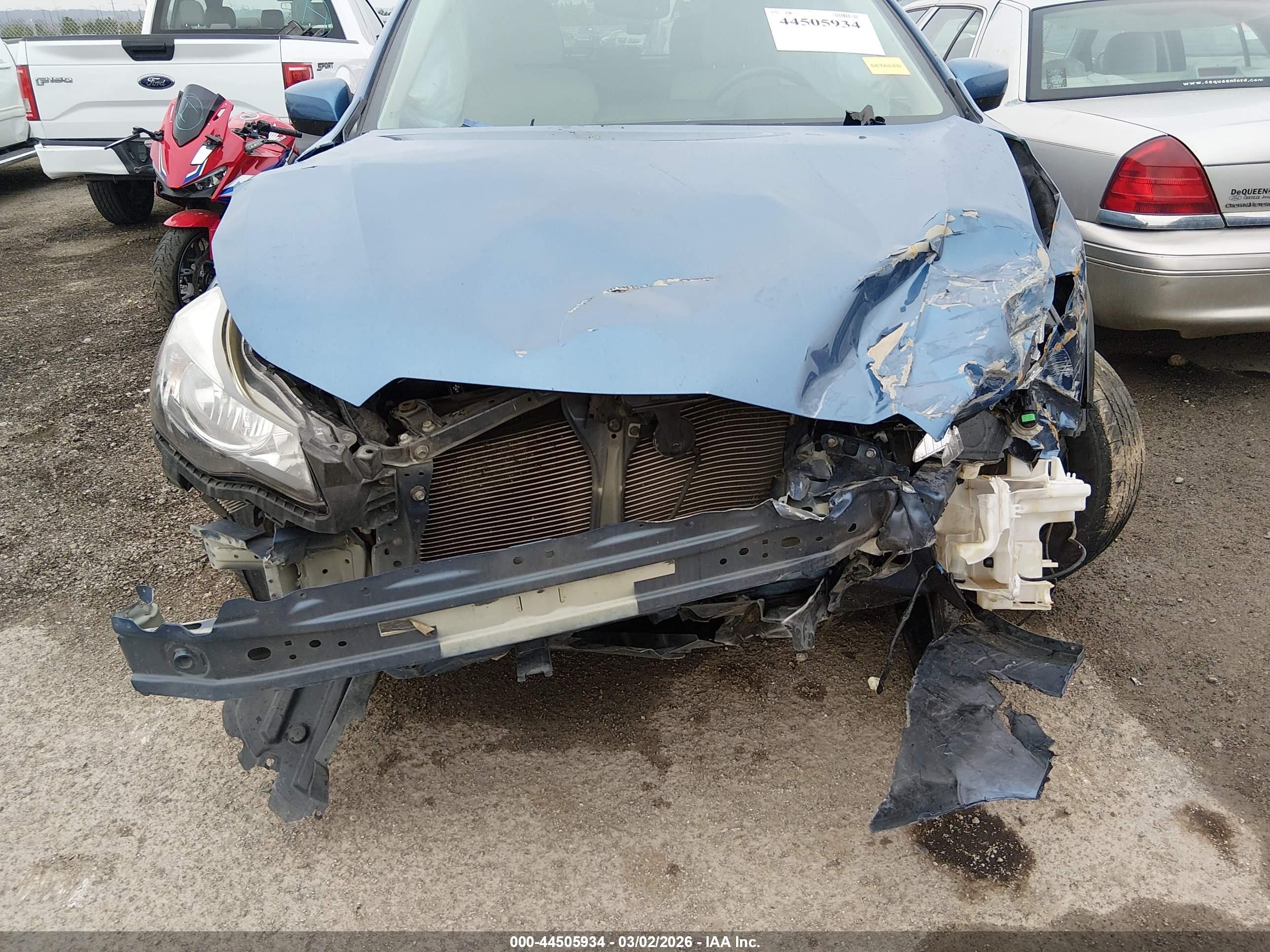 2015 Subaru Xv Crosstrek 2.0i Premium Blue vin: JF2GPACCXF8249942