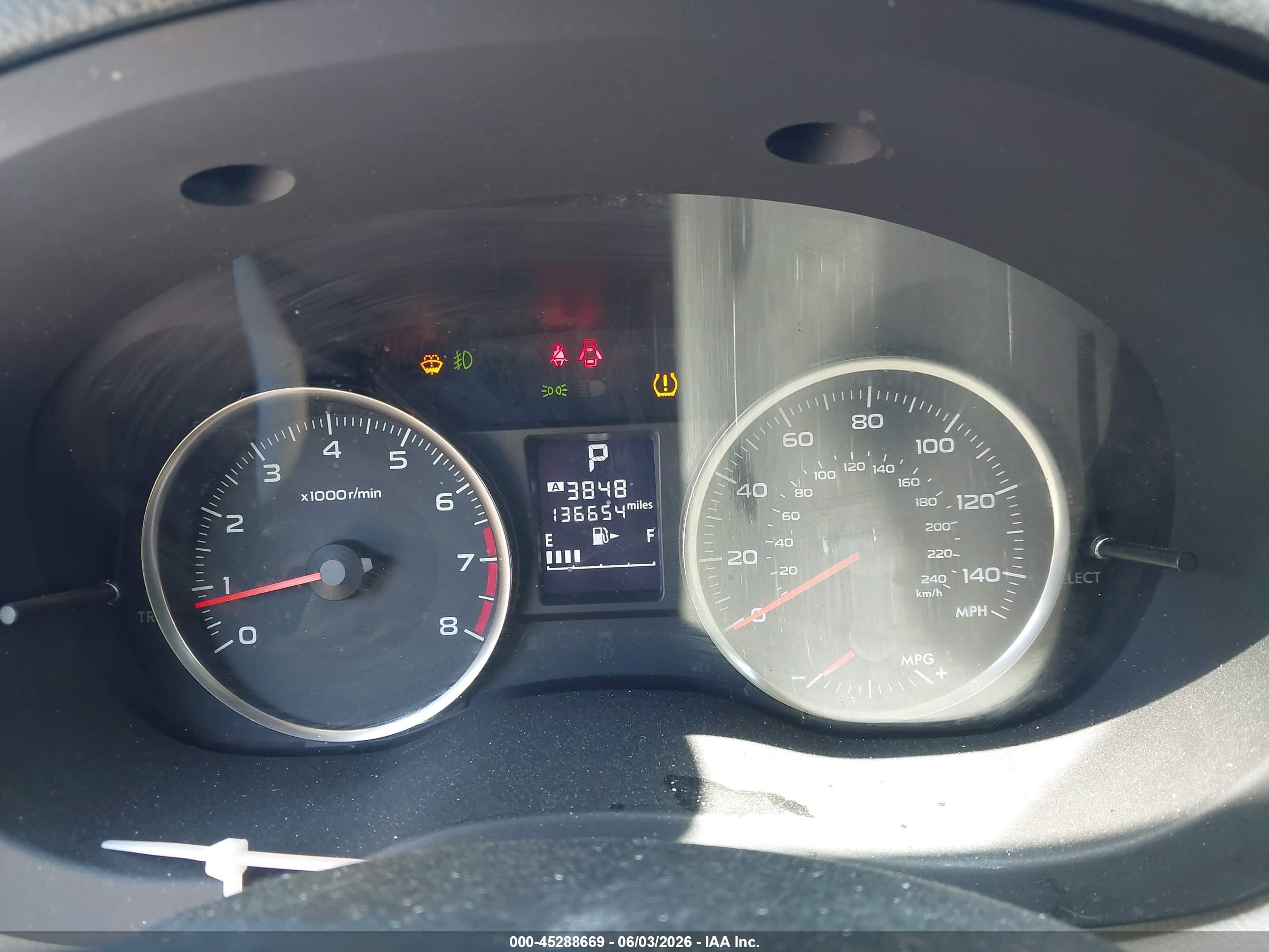 2015 Subaru Xv Crosstrek 2.0i Premium Белый vin: JF2GPACCXF8314515