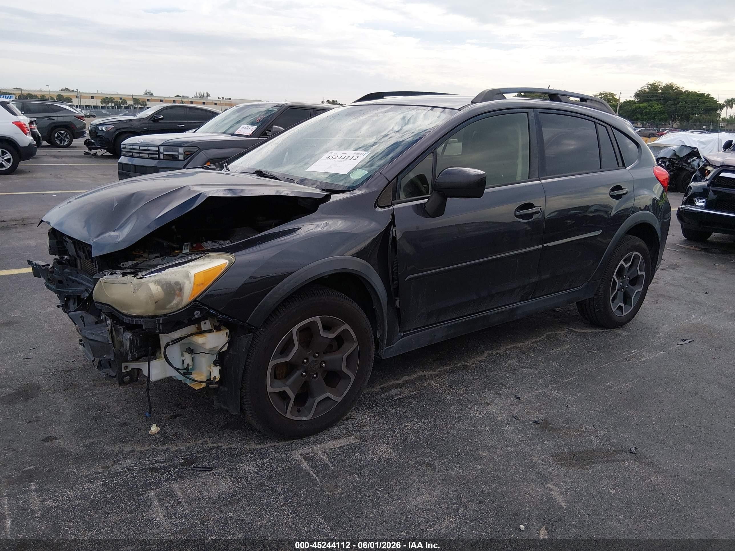 2015 Subaru Xv Crosstrek 2.0i Premium Gray vin: JF2GPACCXF8319892