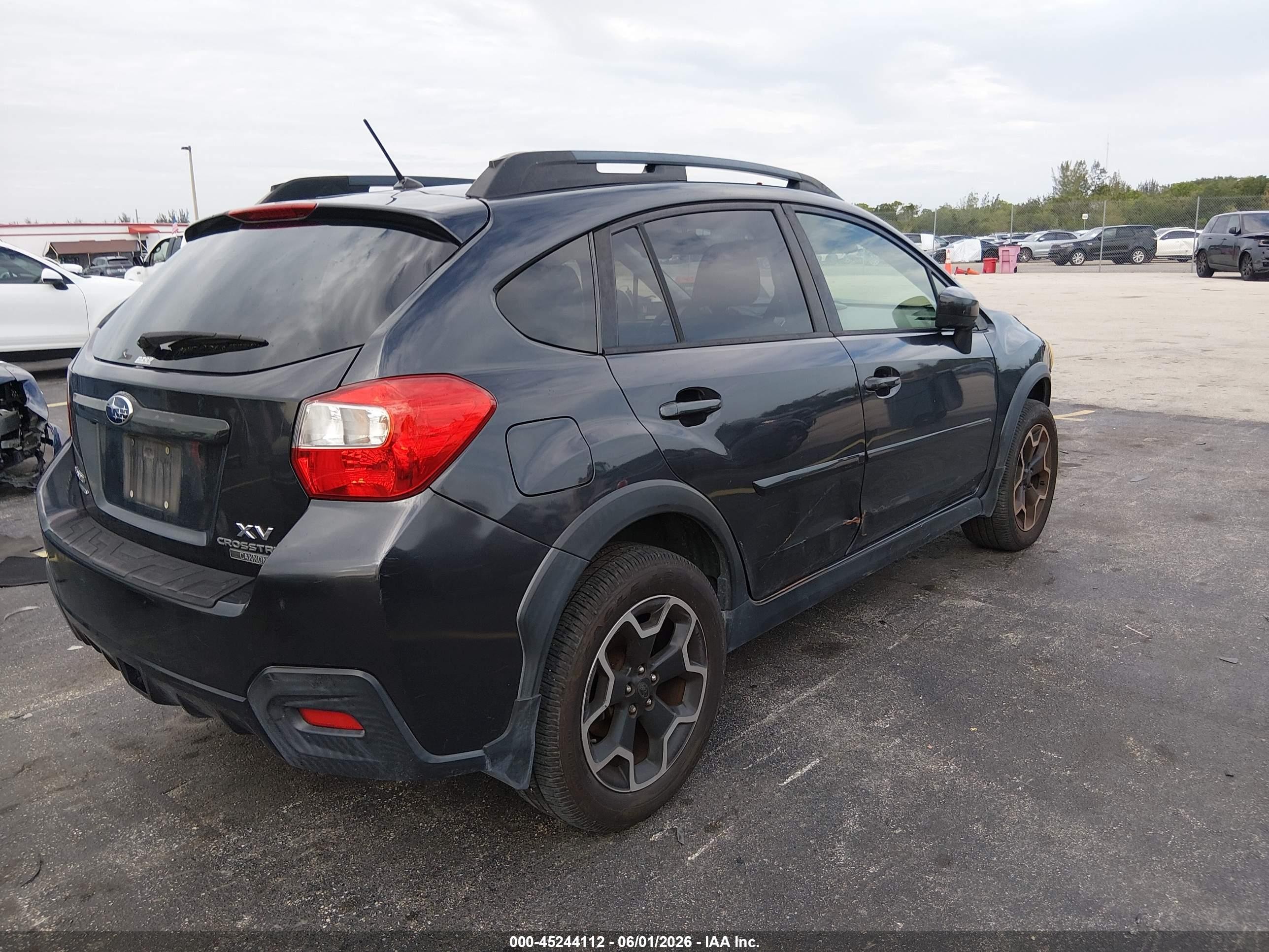 2015 Subaru Xv Crosstrek 2.0i Premium Gray vin: JF2GPACCXF8319892
