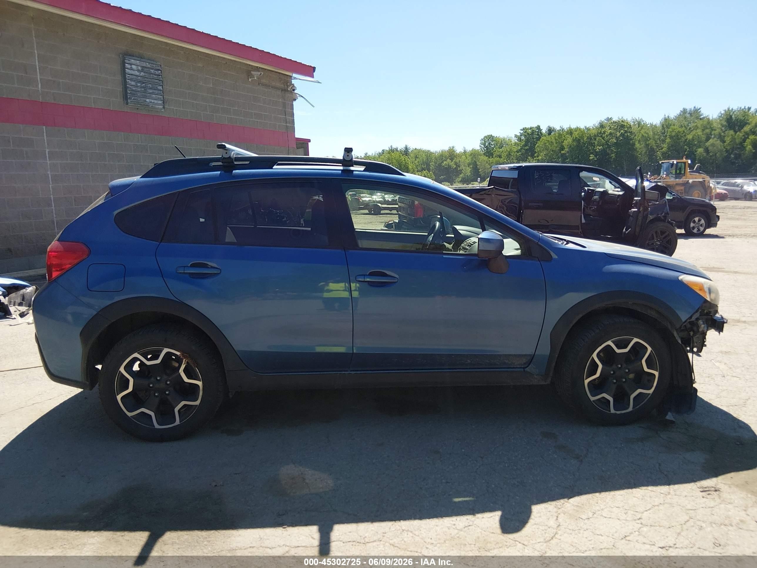 2015 Subaru Xv Crosstrek 2.0i Premium Blue vin: JF2GPACCXF8321450