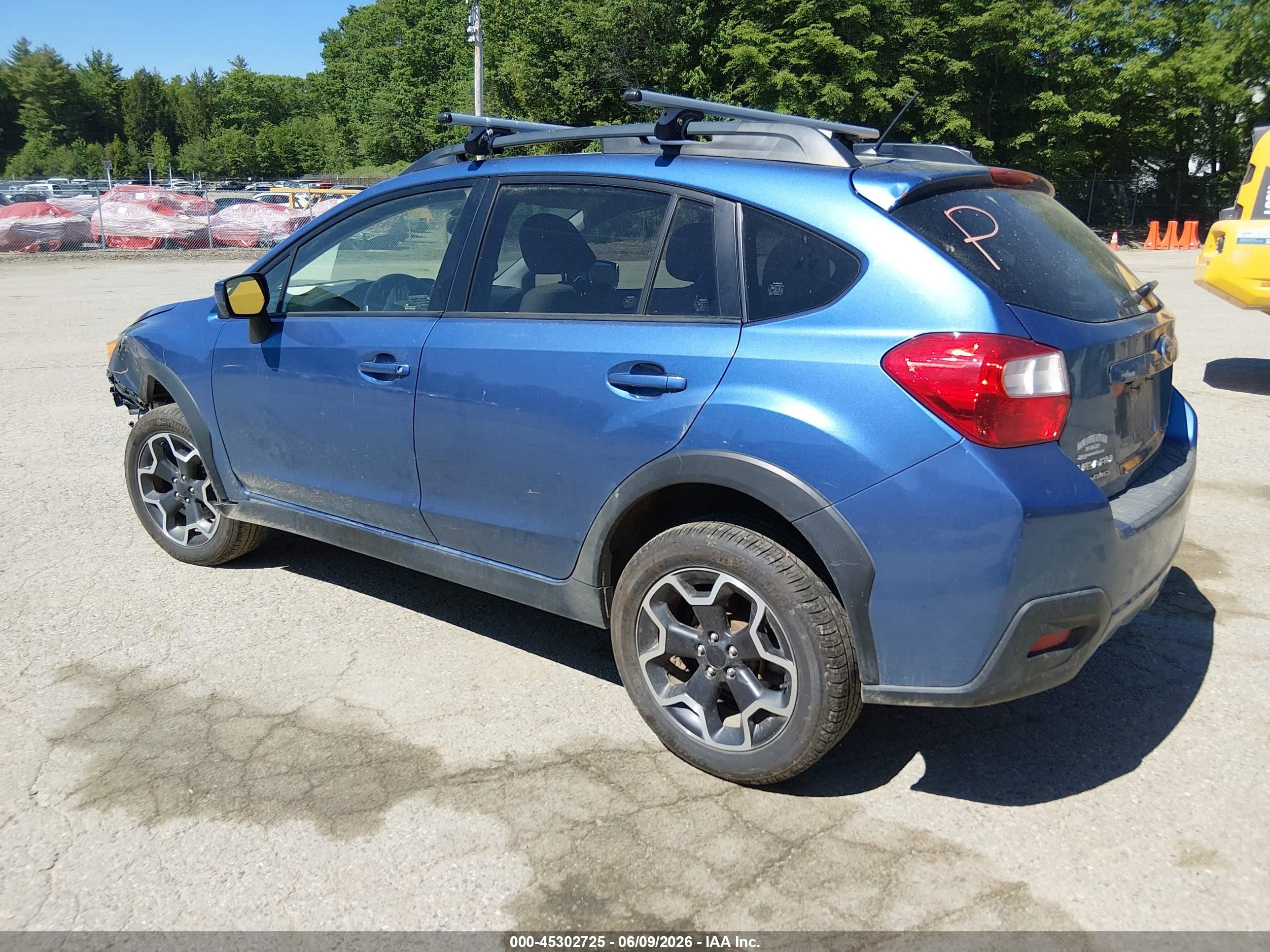 2015 Subaru Xv Crosstrek 2.0i Premium Blue vin: JF2GPACCXF8321450
