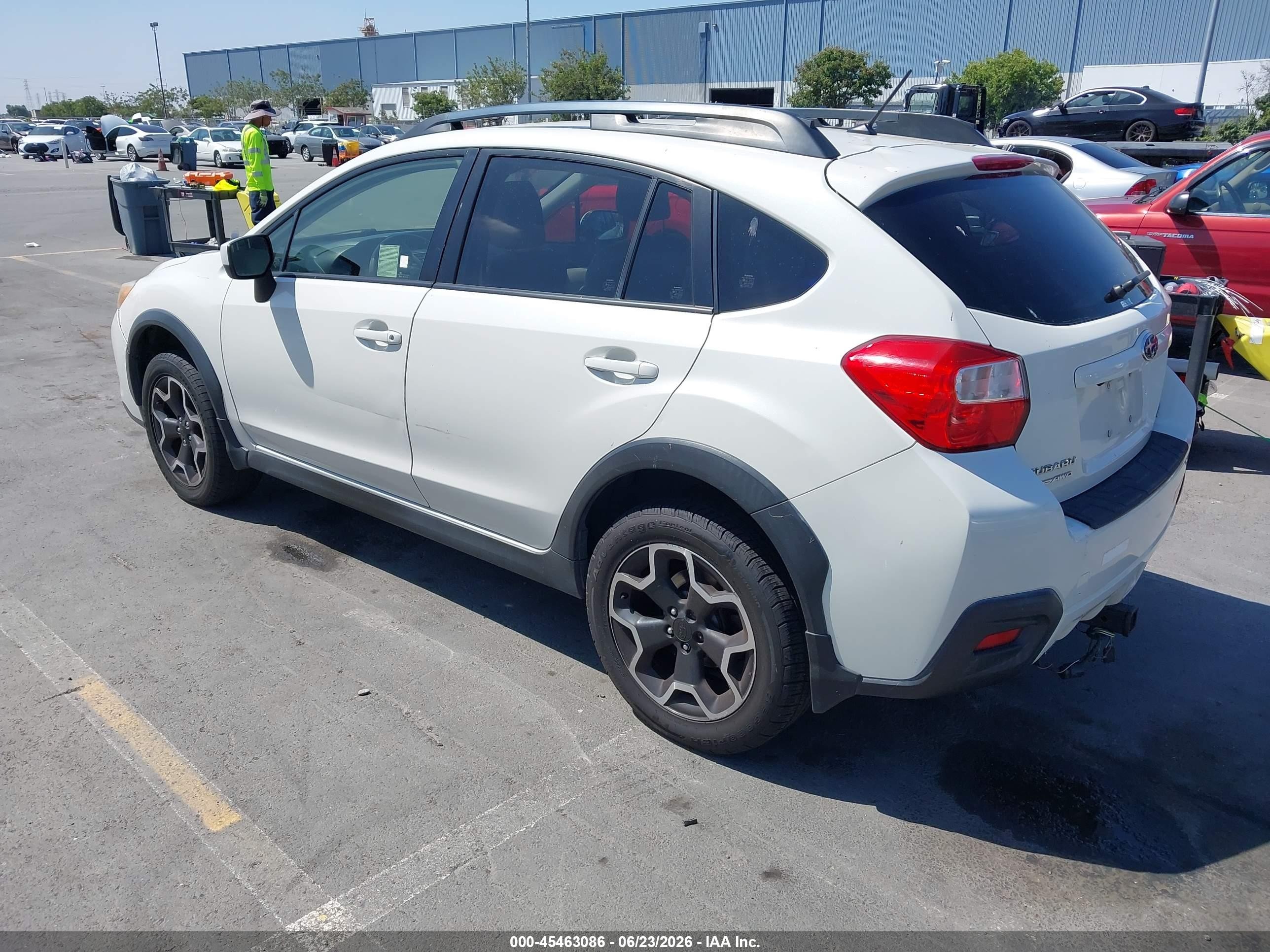 2015 Subaru Xv Crosstrek 2.0i Premium White vin: JF2GPACCXF8329466