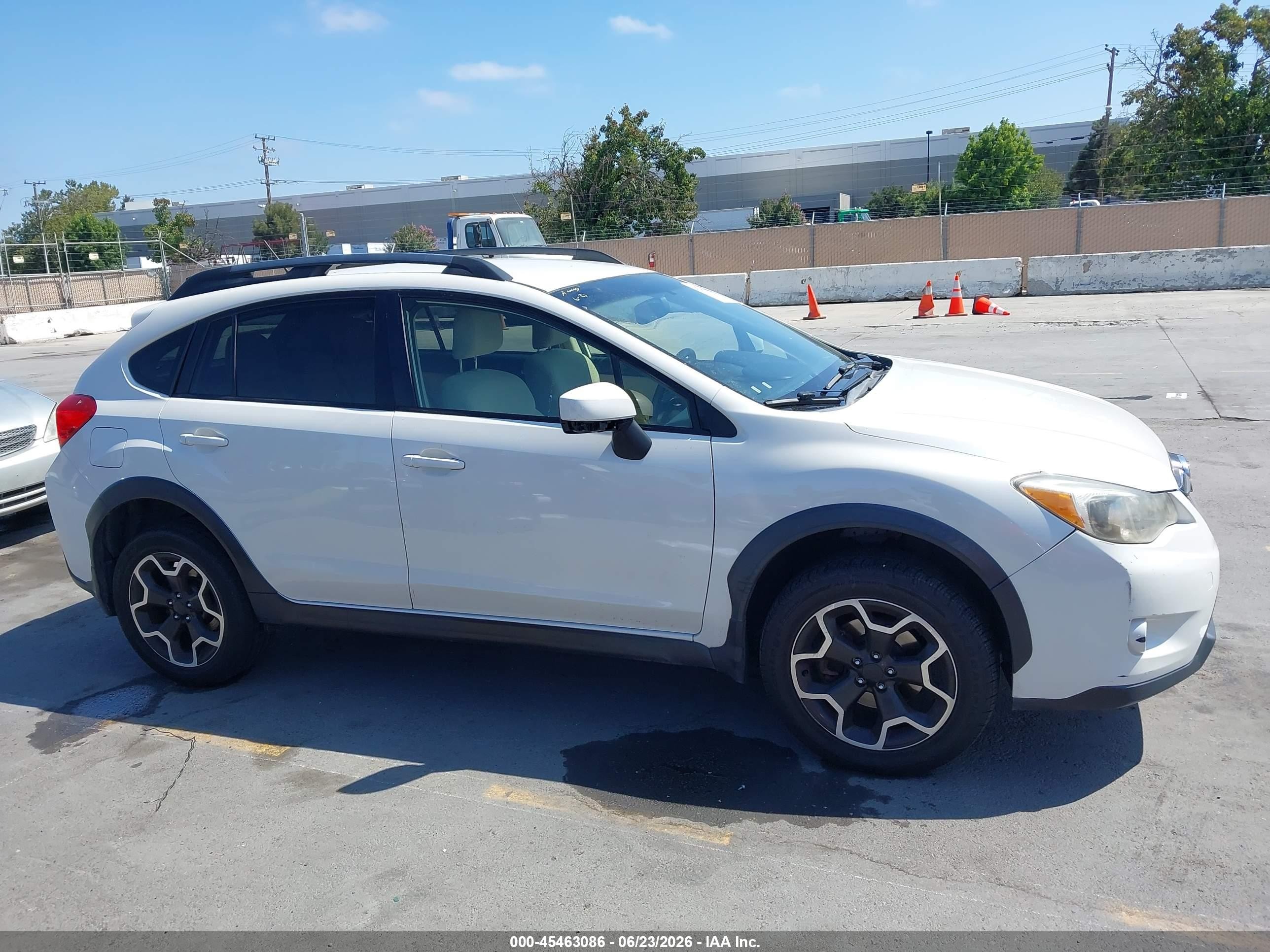 2015 Subaru Xv Crosstrek 2.0i Premium White vin: JF2GPACCXF8329466