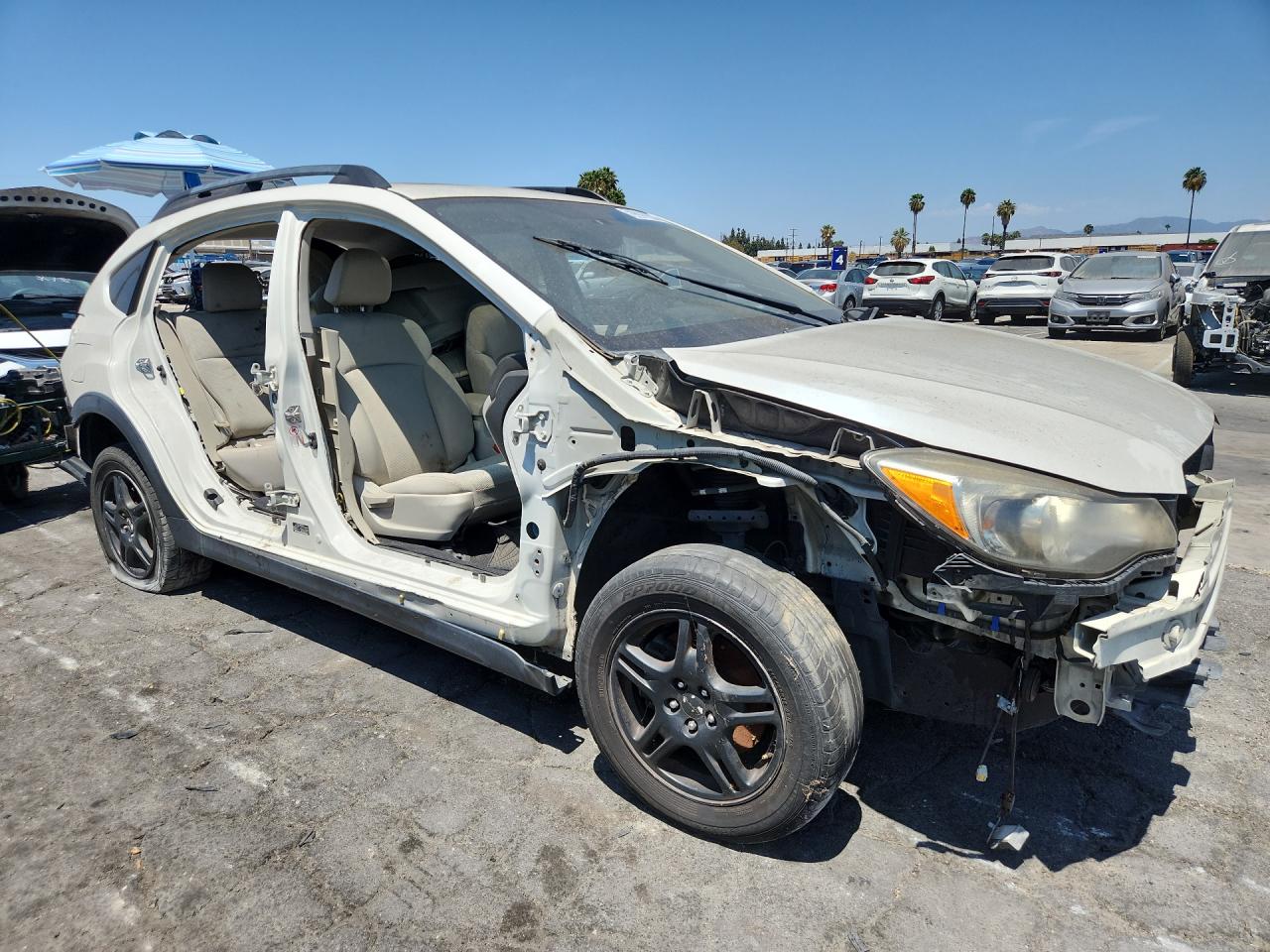 2015 Subaru Xv Crosstrek 2.0 Premium Белый vin: JF2GPADC1F8299305 Damage: Right Rocker Panel Molding, Broken, Replacement Required