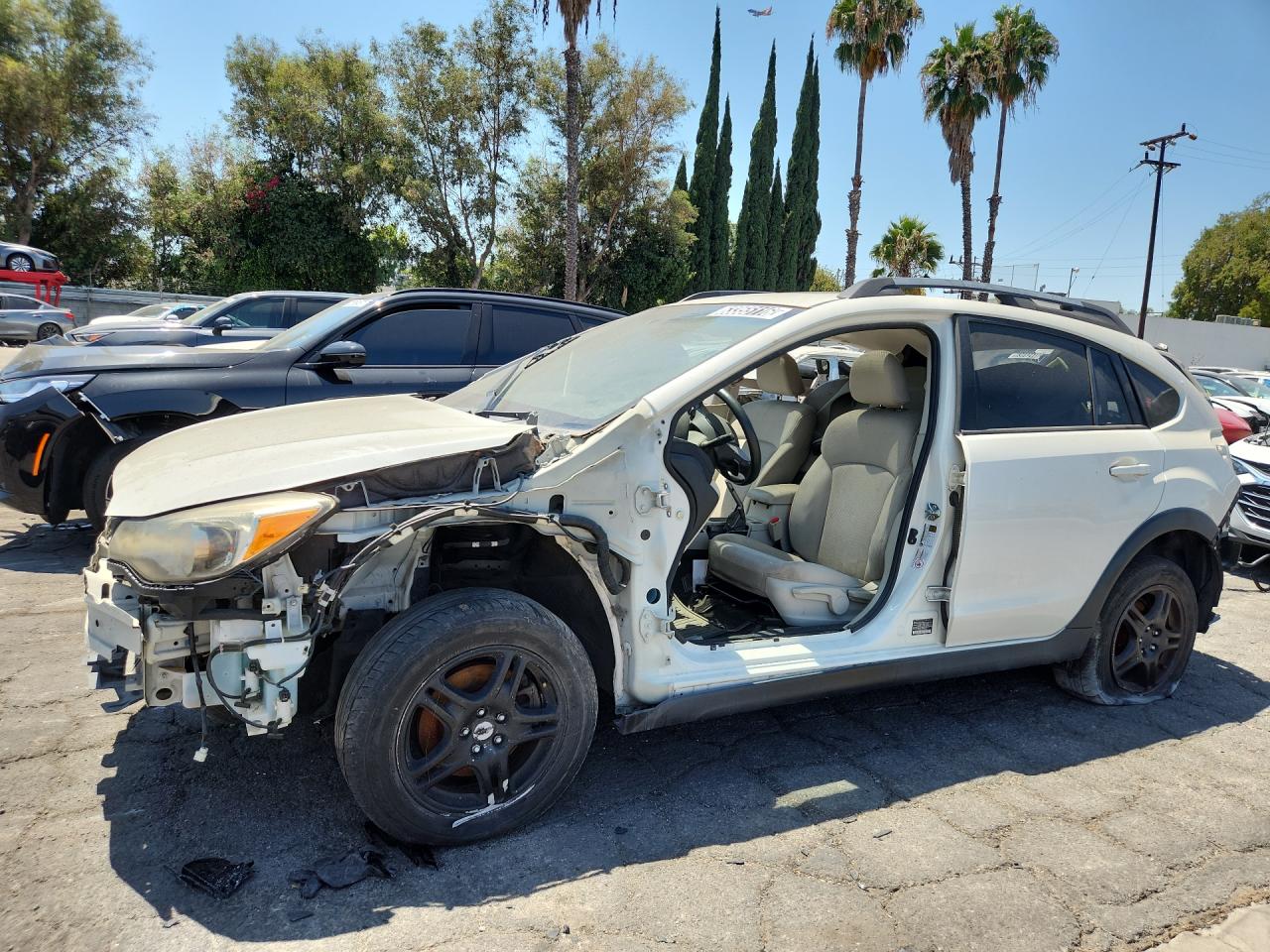 2015 Subaru Xv Crosstrek 2.0 Premium Белый vin: JF2GPADC1F8299305 Damage: Left Front Fender, Missing, Replacement Required