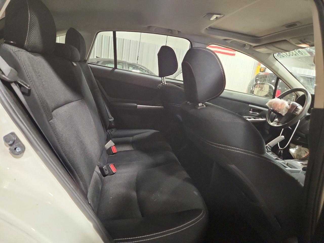2015 Subaru Xv Crosstrek 2.0 Premium White vin: JF2GPADC2F8214648