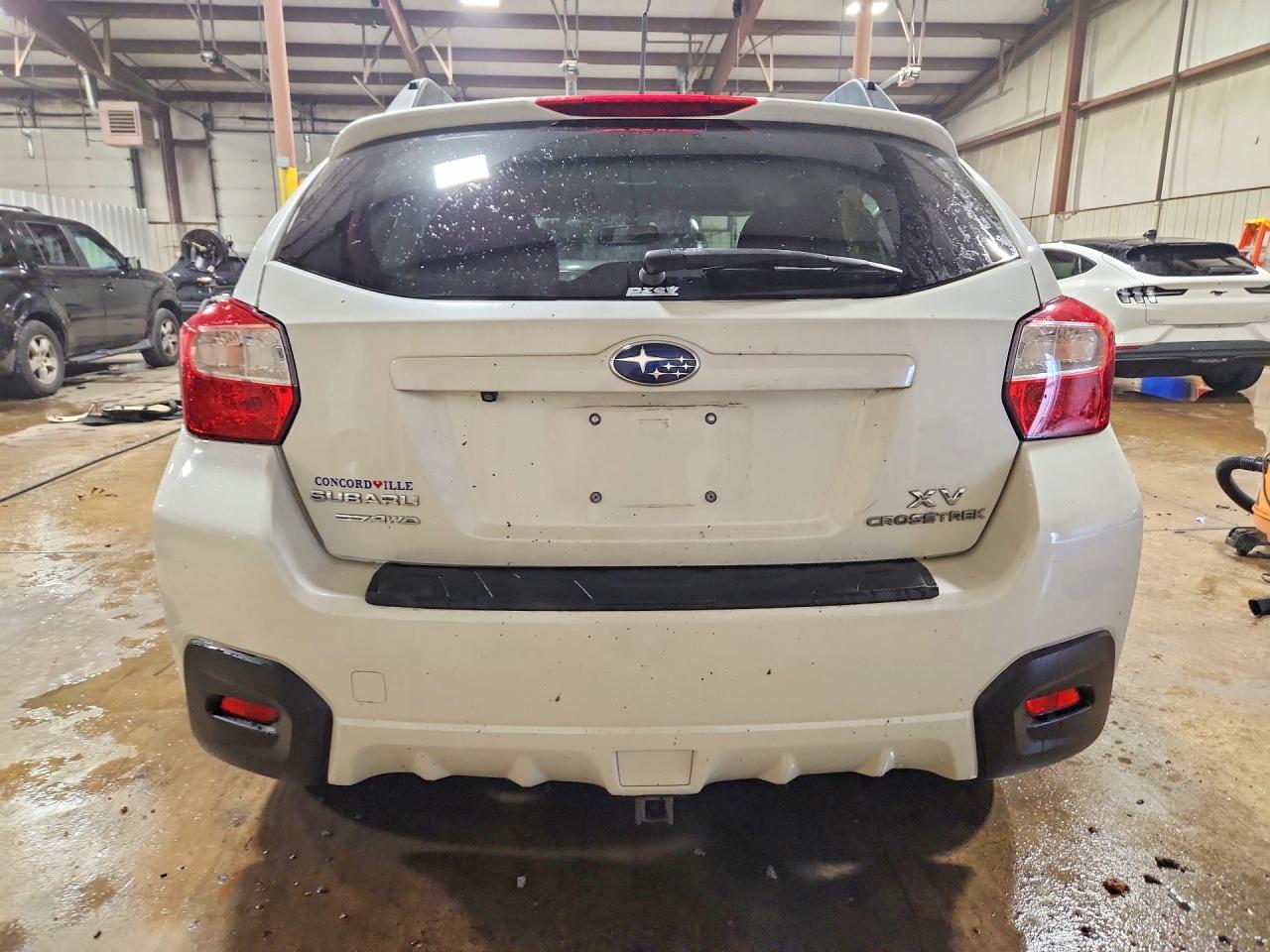 2015 Subaru Xv Crosstrek 2.0 Premium White vin: JF2GPADC2F8214648