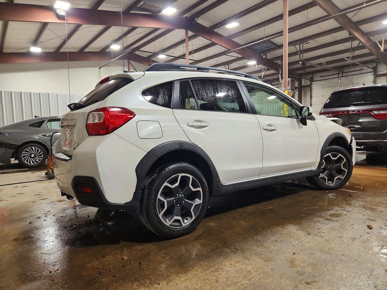 2015 Subaru Xv Crosstrek 2.0 Premium White vin: JF2GPADC2F8214648