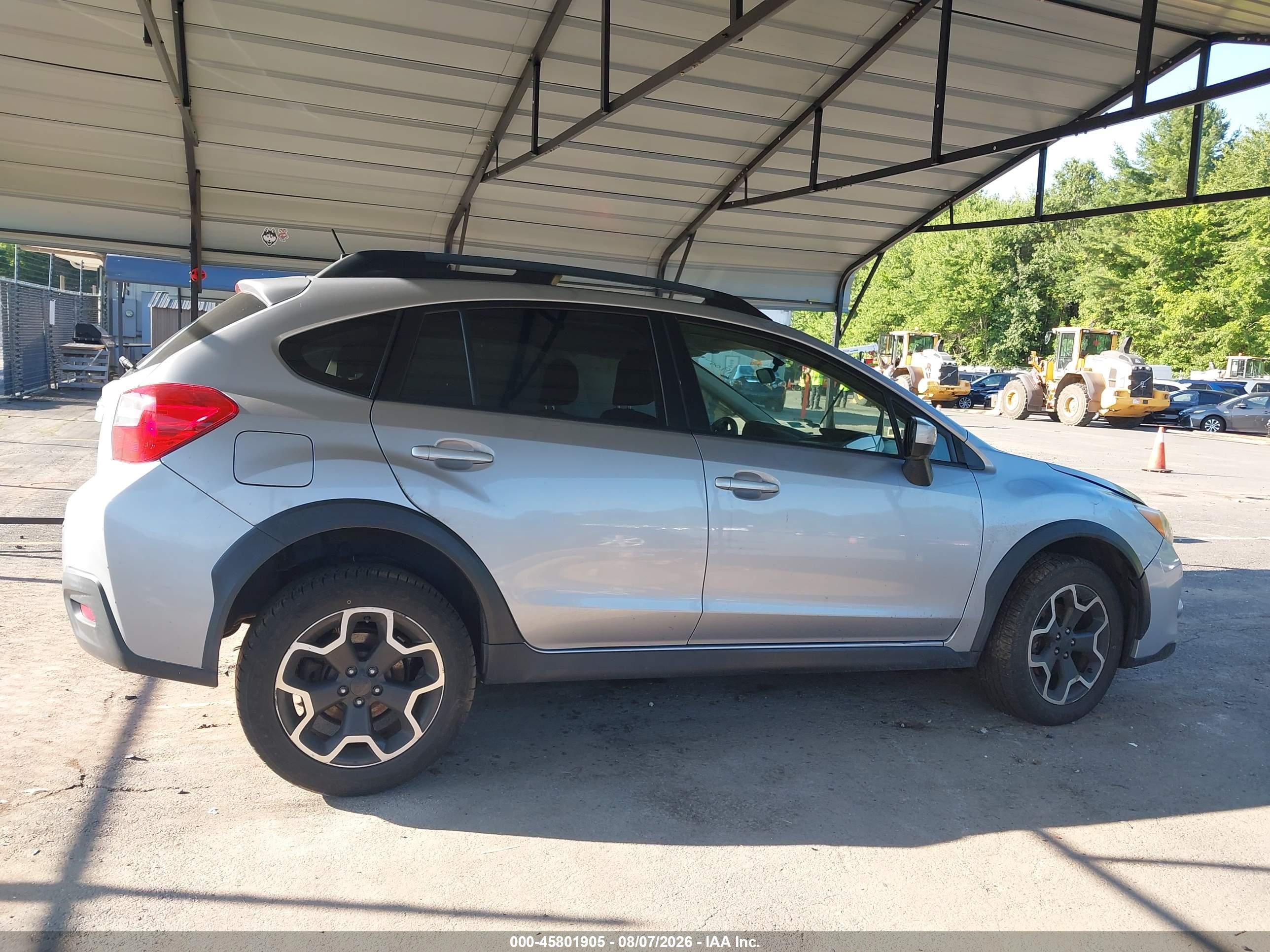 2015 Subaru Xv Crosstrek 2.0i Premium Silver vin: JF2GPADC2F8218098