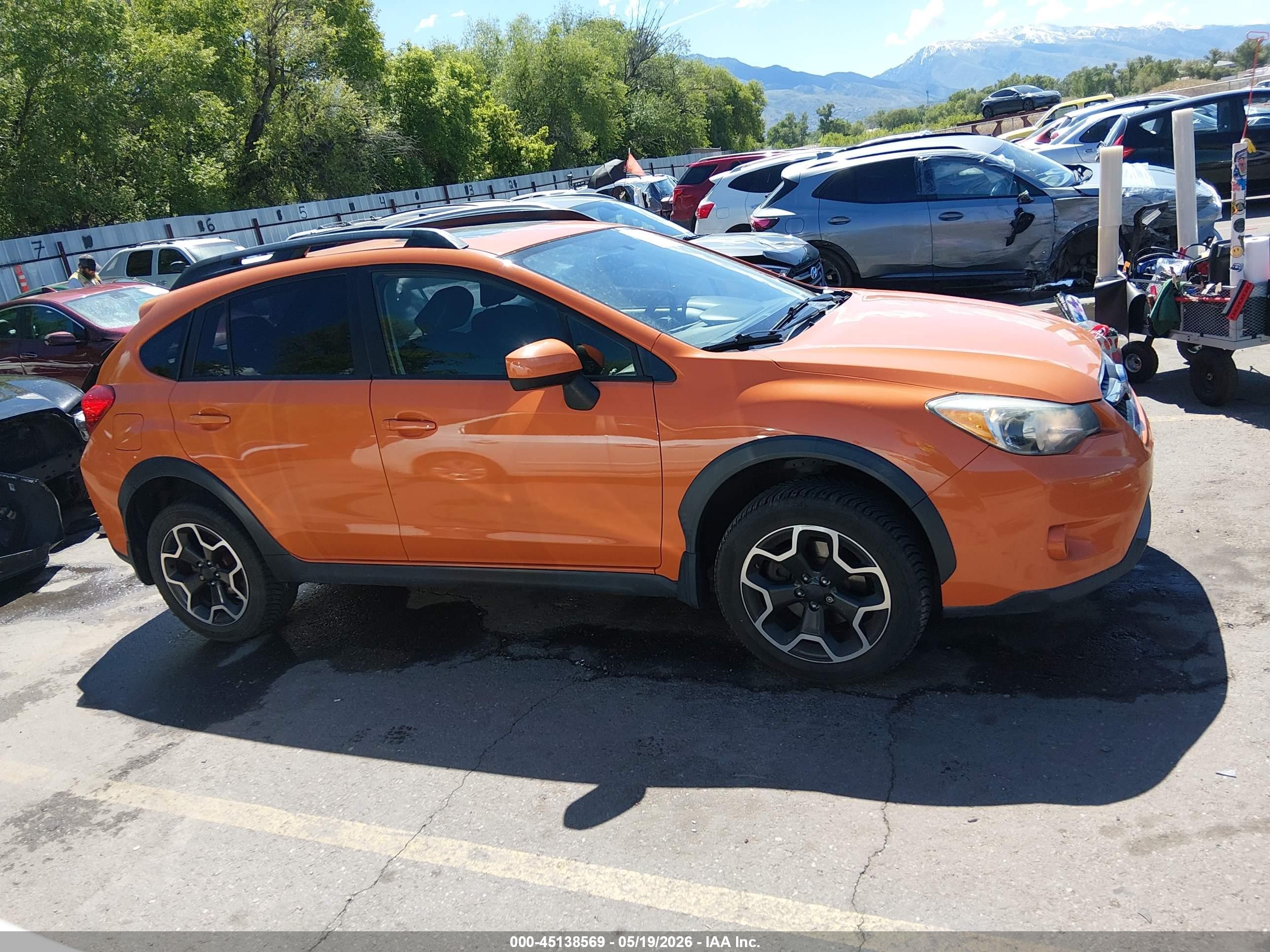 2015 Subaru Xv Crosstrek 2.0i Premium Orange vin: JF2GPADC2F8232499