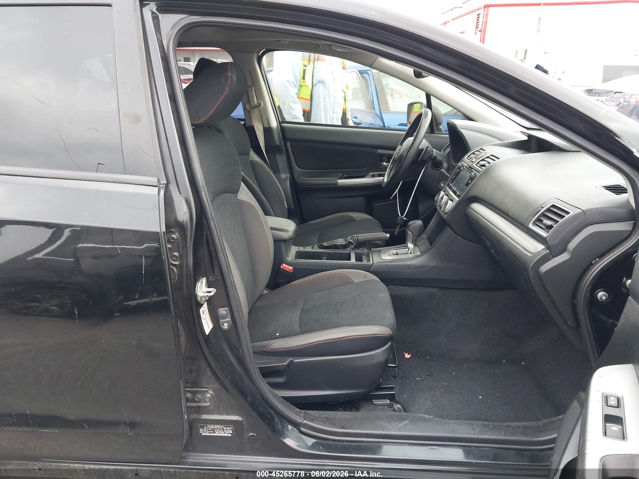 2015 Subaru Xv Crosstrek 2.0i Premium Black vin: JF2GPADC4FH236375