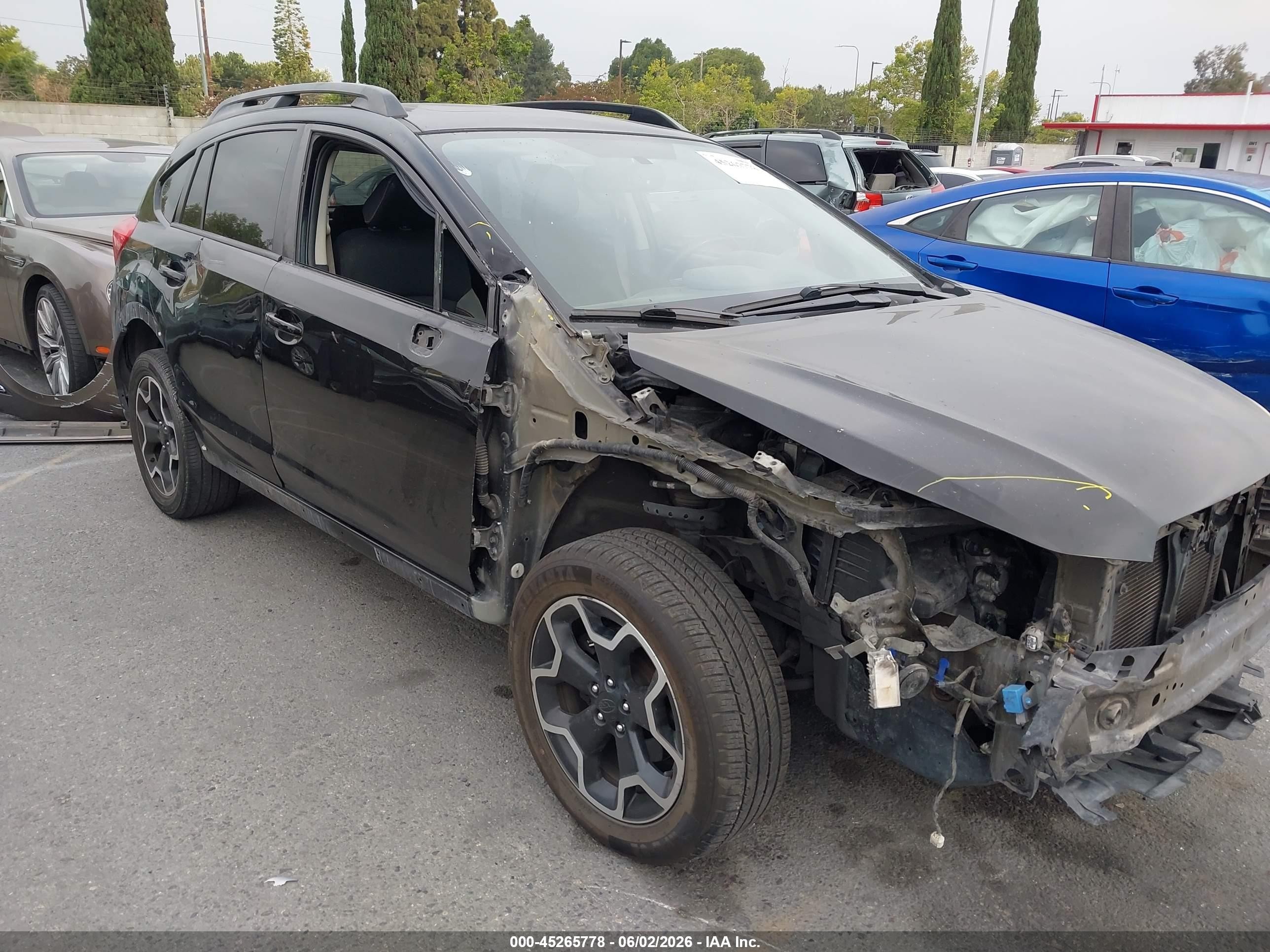 2015 Subaru Xv Crosstrek 2.0i Premium Black vin: JF2GPADC4FH236375