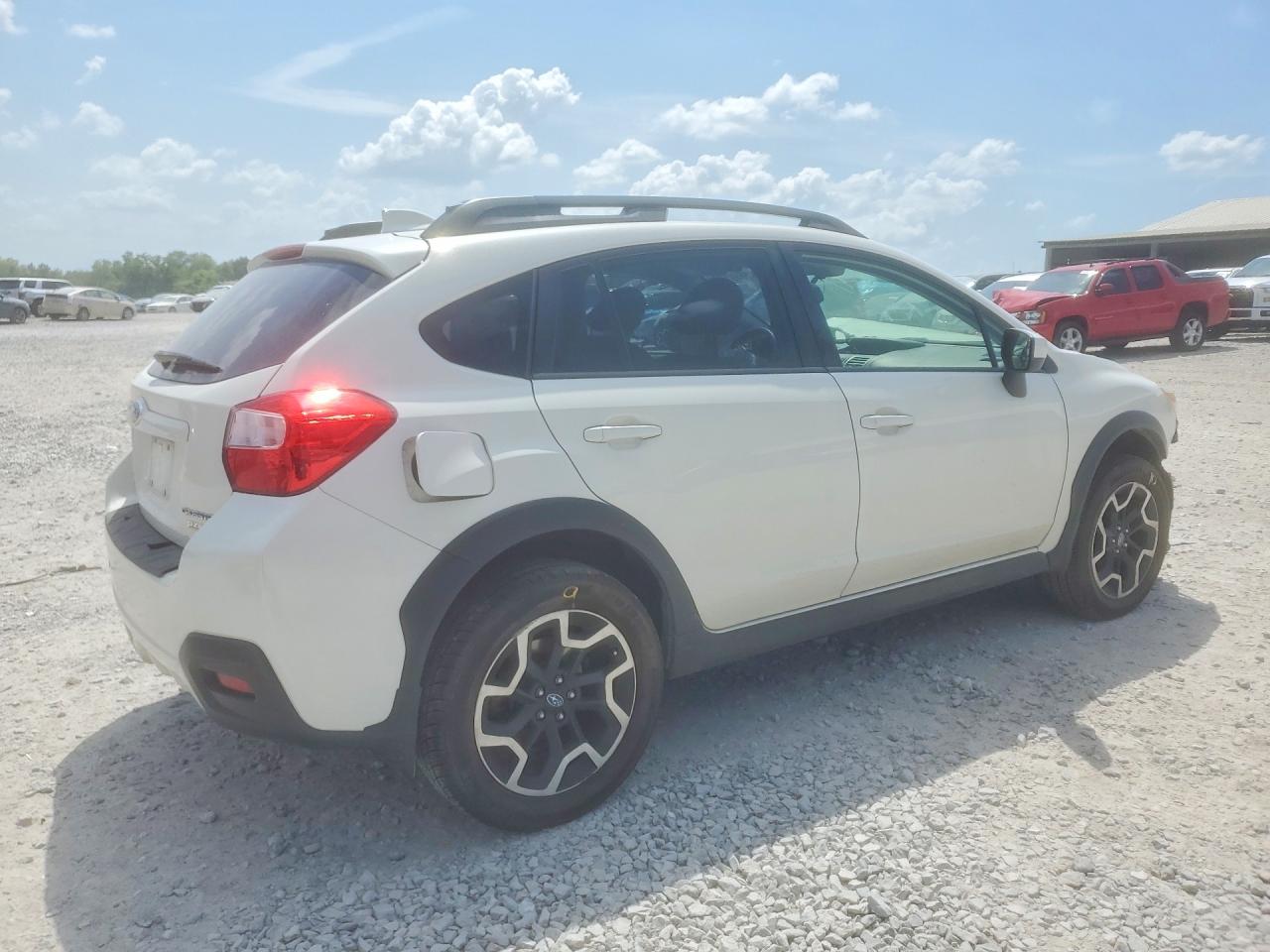 2016 Subaru Crosstrek Premium White vin: JF2GPADC4G8263058