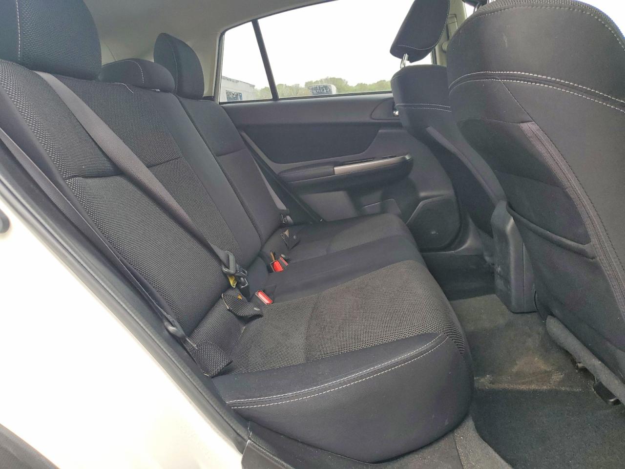 2015 Subaru Xv Crosstrek 2.0 Premium White vin: JF2GPADC5F8272107