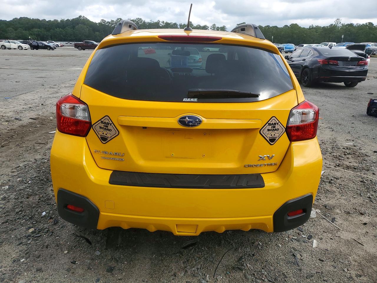 2015 Subaru Xv Crosstrek 2.0 Premium Yellow vin: JF2GPADC8F8237755