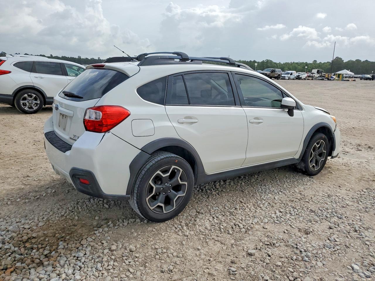2015 Subaru Xv Crosstrek 2.0 Premium White vin: JF2GPADC8F8285630