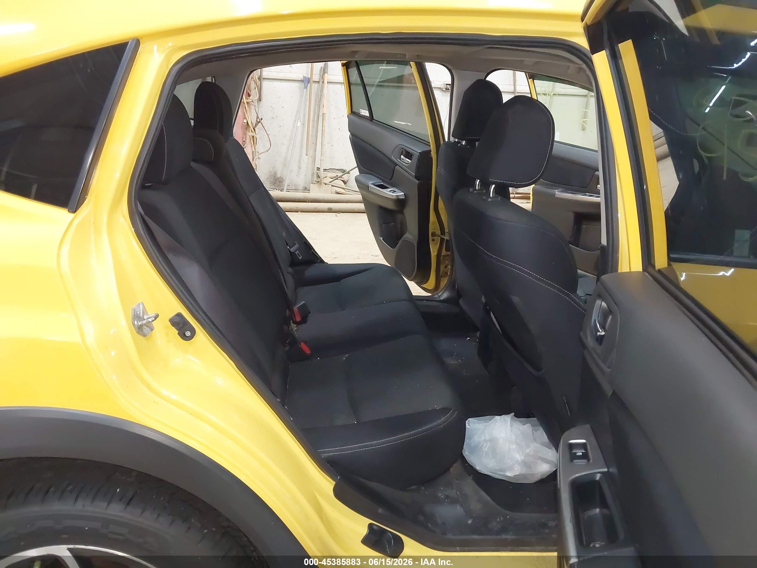 2015 Subaru Xv Crosstrek 2.0i Premium Yellow vin: JF2GPADC9F8240406