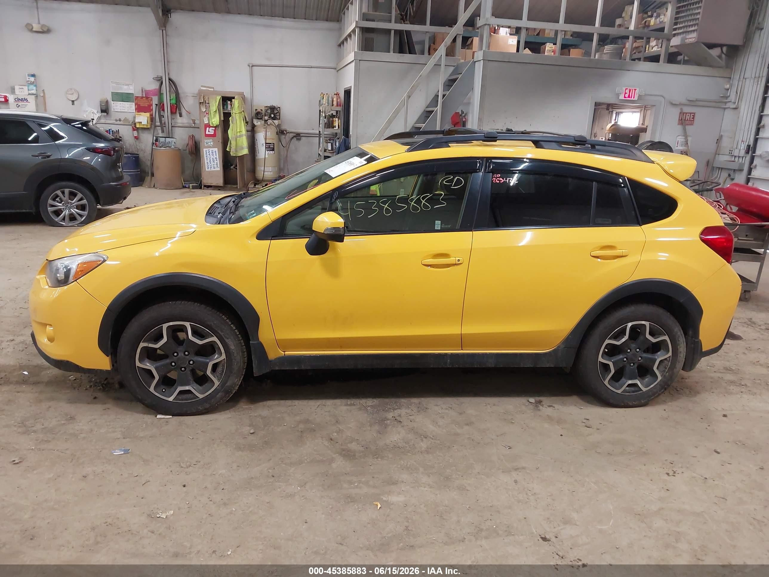 2015 Subaru Xv Crosstrek 2.0i Premium Yellow vin: JF2GPADC9F8240406