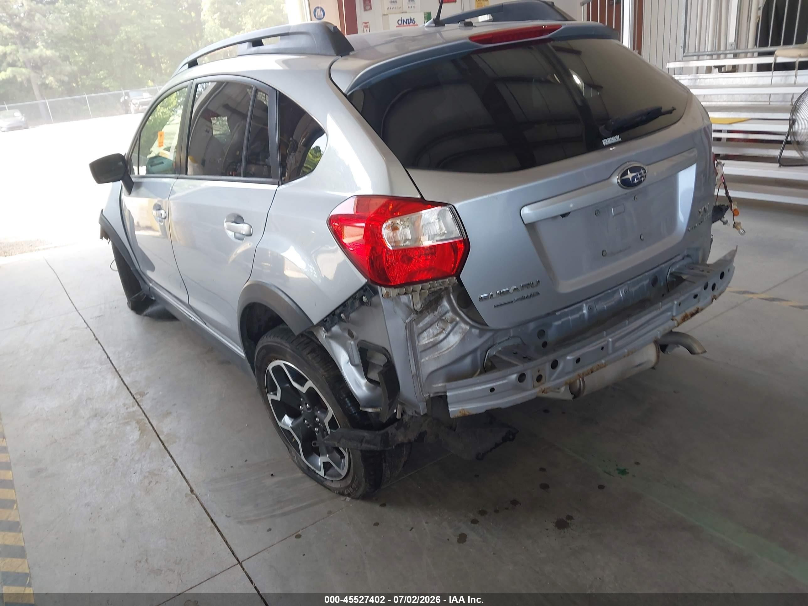 2015 Subaru Xv Crosstrek 2.0i Premium Silver vin: JF2GPADC9F8247050