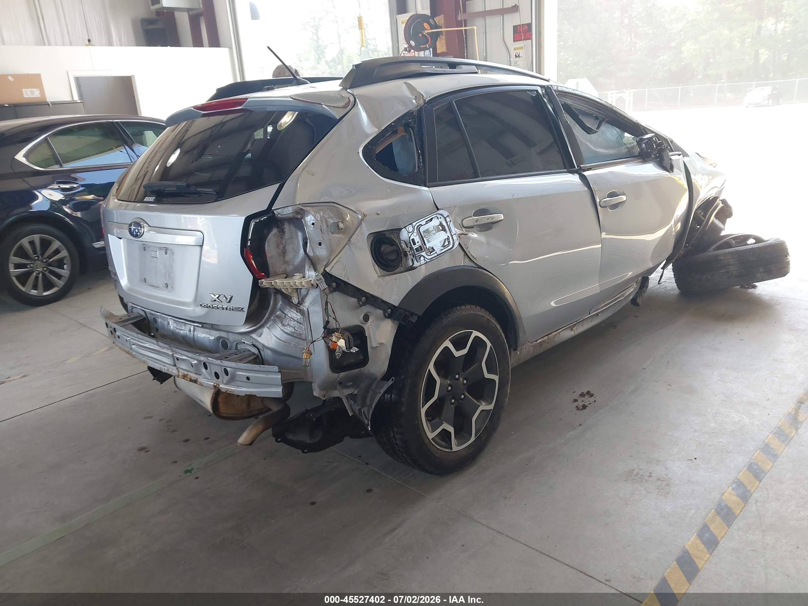 2015 Subaru Xv Crosstrek 2.0i Premium Silver vin: JF2GPADC9F8247050