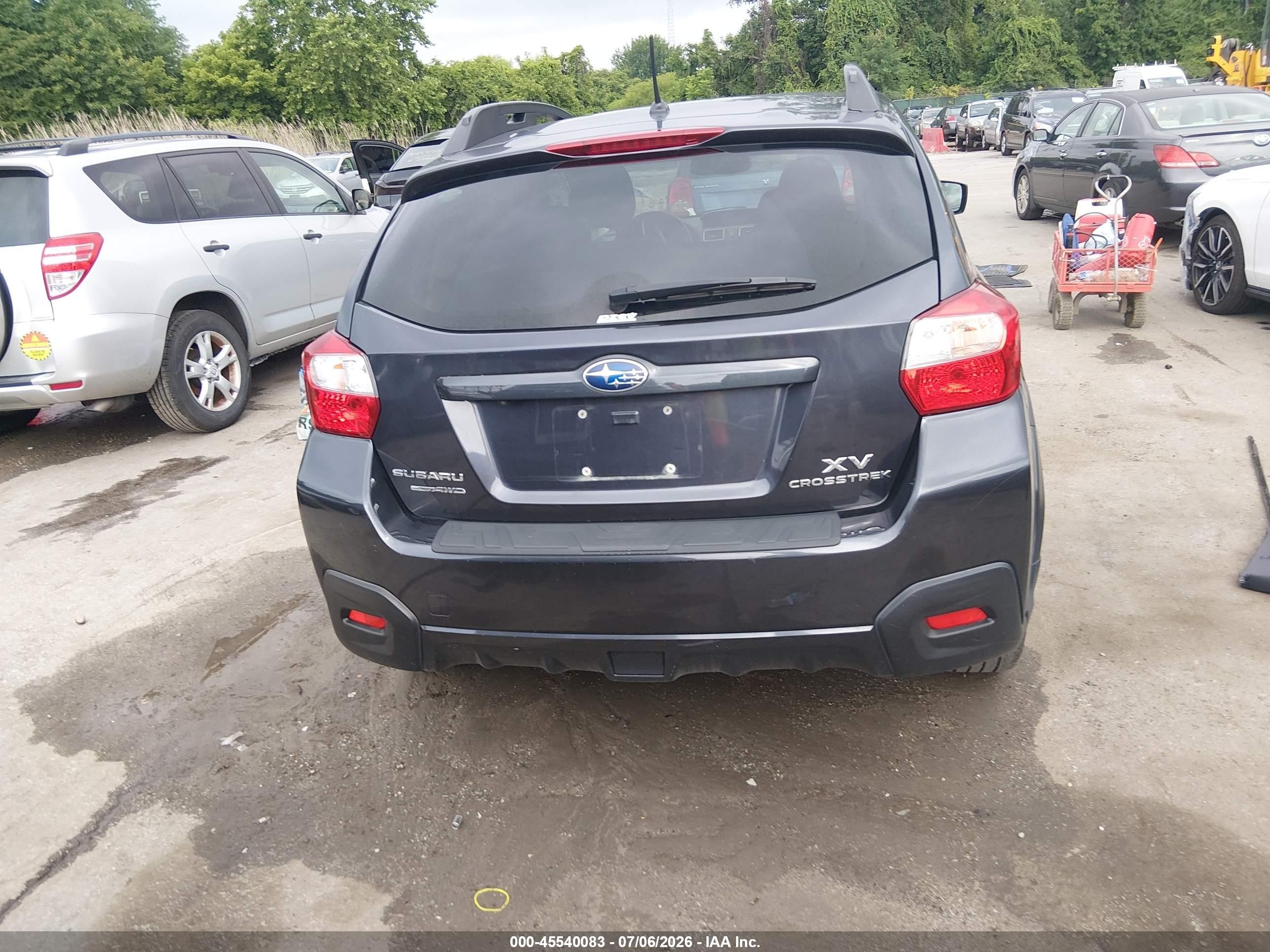 2015 Subaru Xv Crosstrek 2.0i Premium Gray vin: JF2GPADC9FH246822