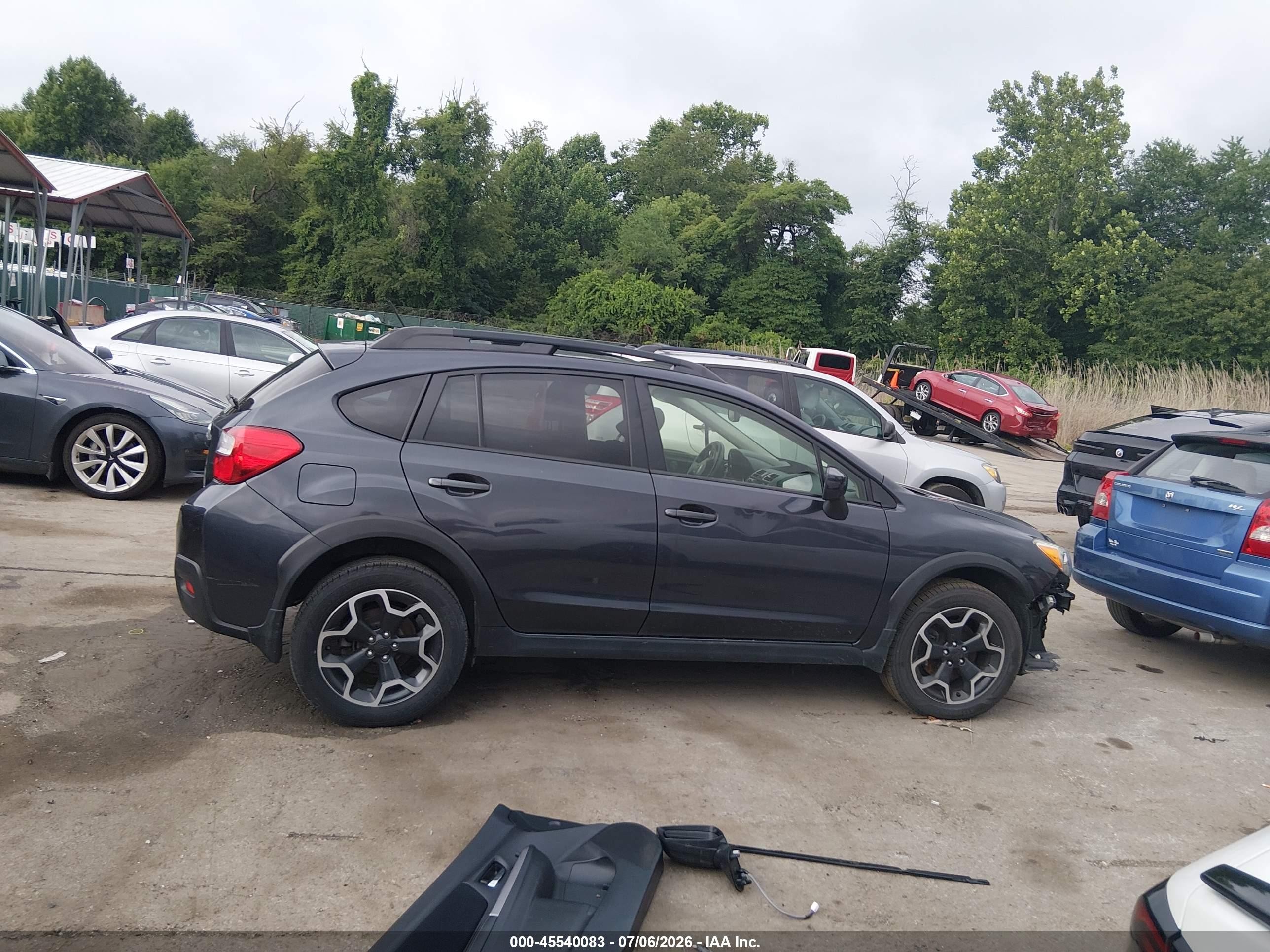 2015 Subaru Xv Crosstrek 2.0i Premium Gray vin: JF2GPADC9FH246822