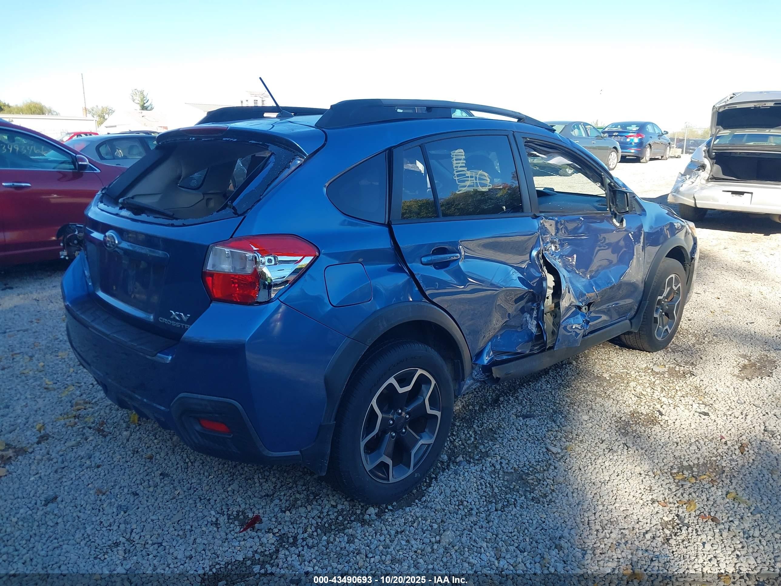 2015 Subaru Xv Crosstrek 2.0i Premium Blue vin: JF2GPADCXF8330423