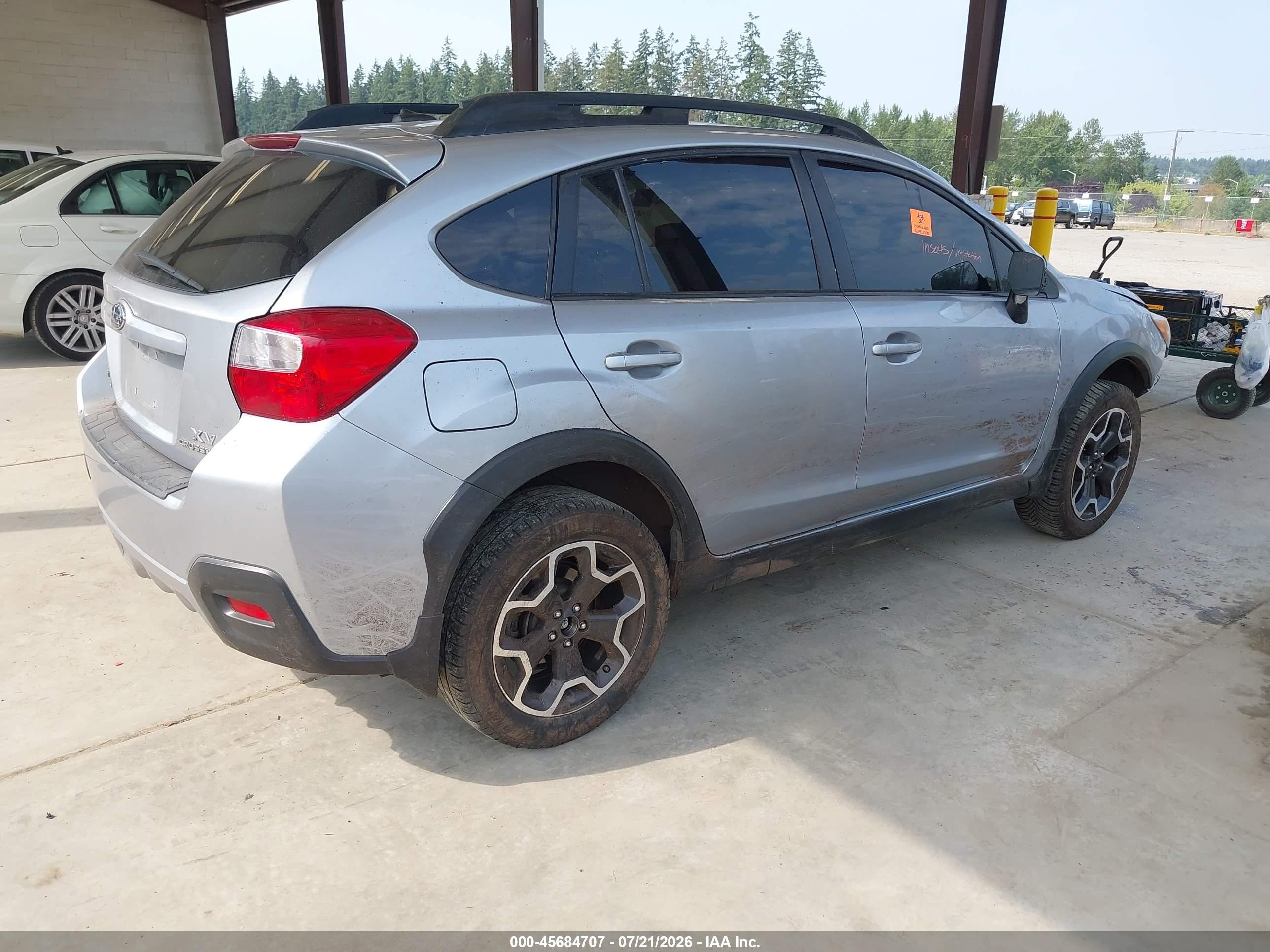 2015 Subaru Xv Crosstrek 2.0i Premium Silver vin: JF2GPAFC1FH223967
