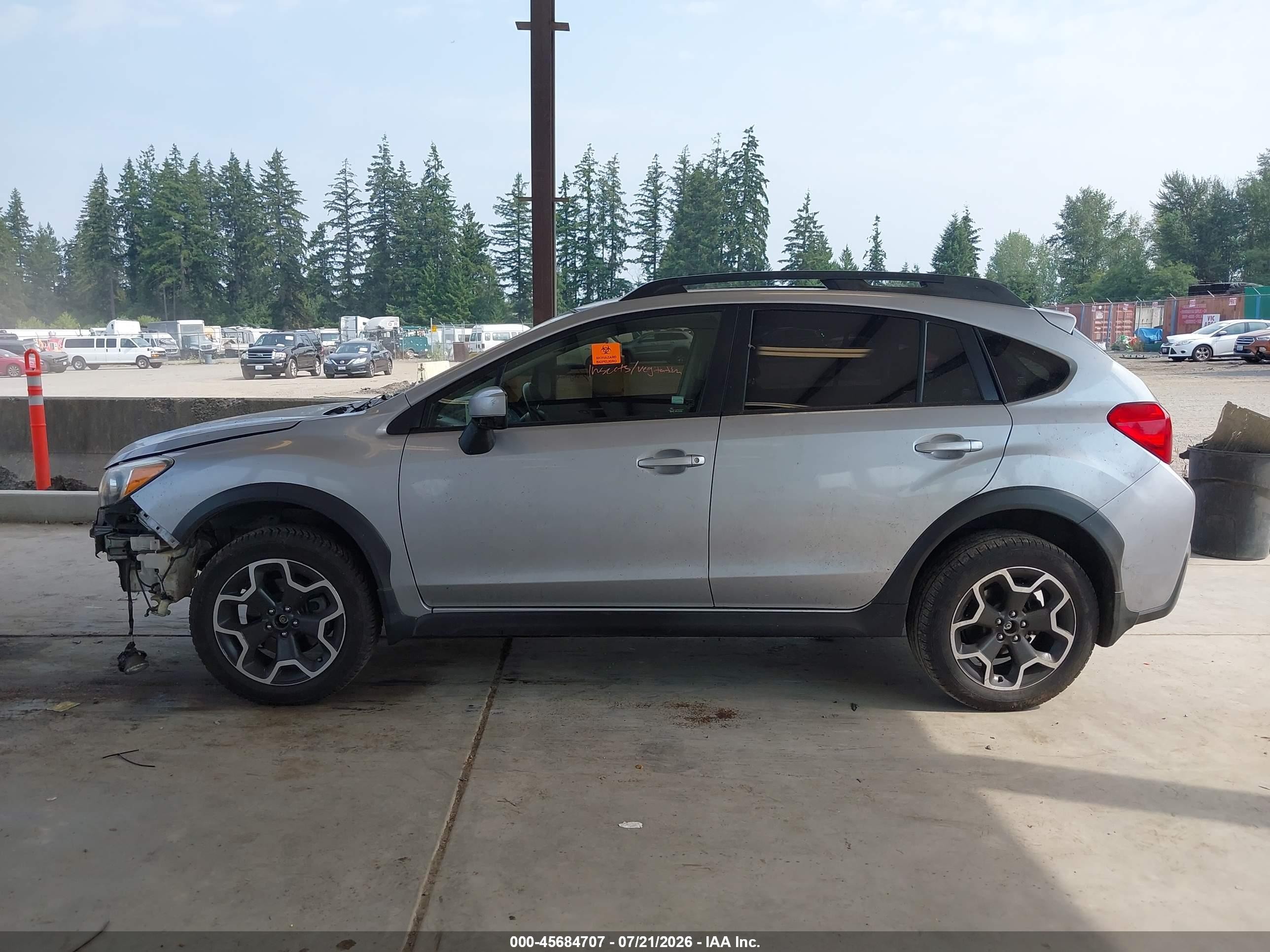 2015 Subaru Xv Crosstrek 2.0i Premium Silver vin: JF2GPAFC1FH223967