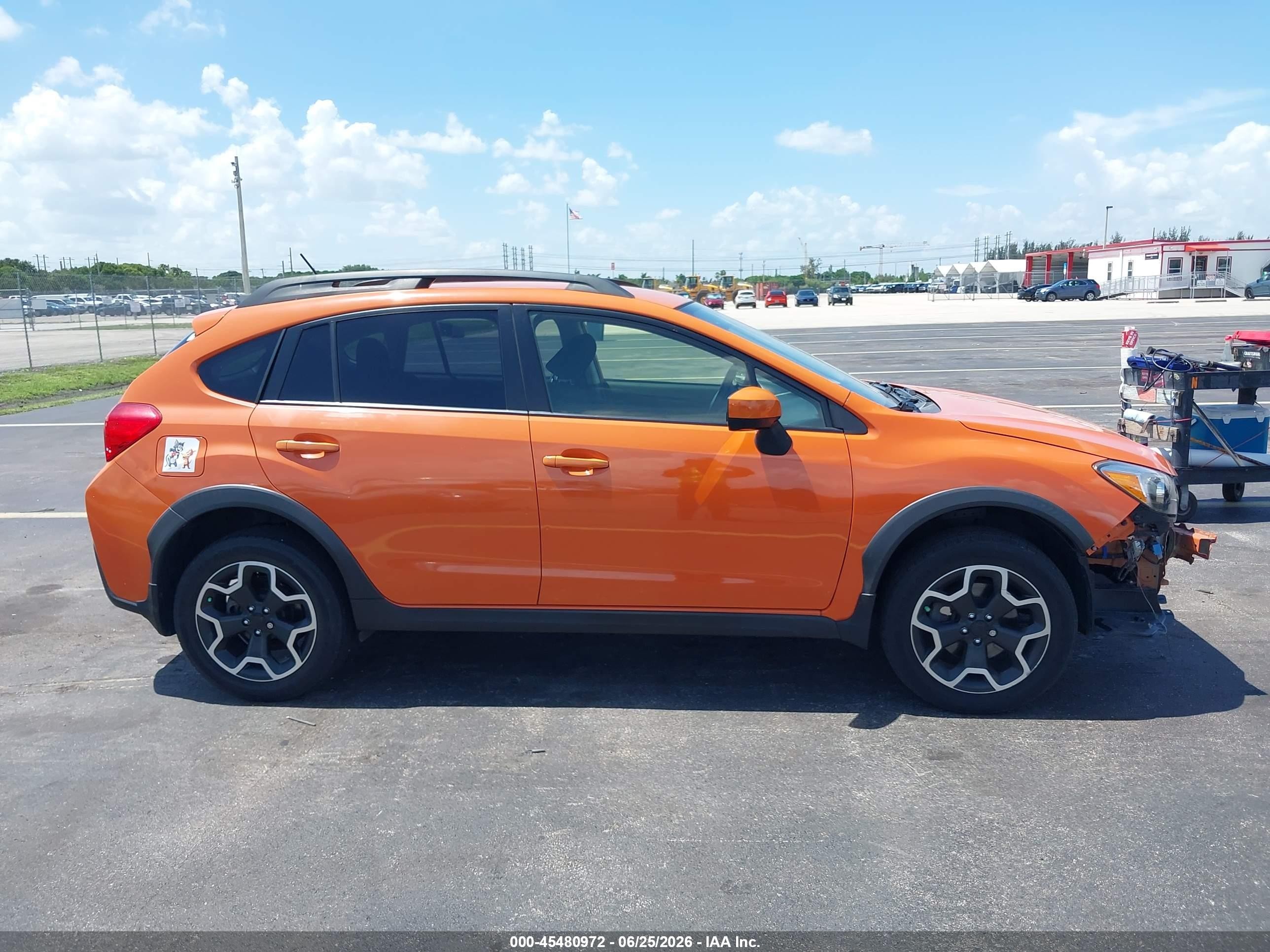 2015 Subaru Xv Crosstrek 2.0i Premium Orange vin: JF2GPAFC2F8327447