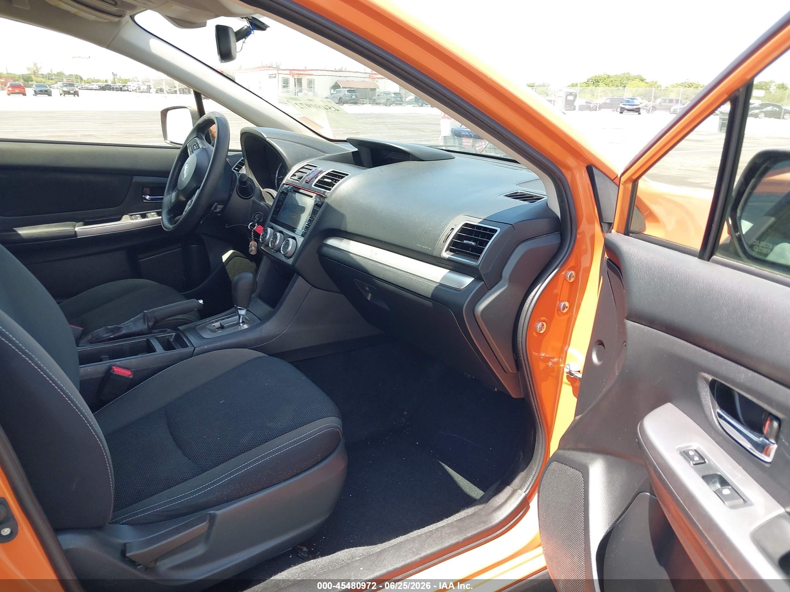 2015 Subaru Xv Crosstrek 2.0i Premium Orange vin: JF2GPAFC2F8327447