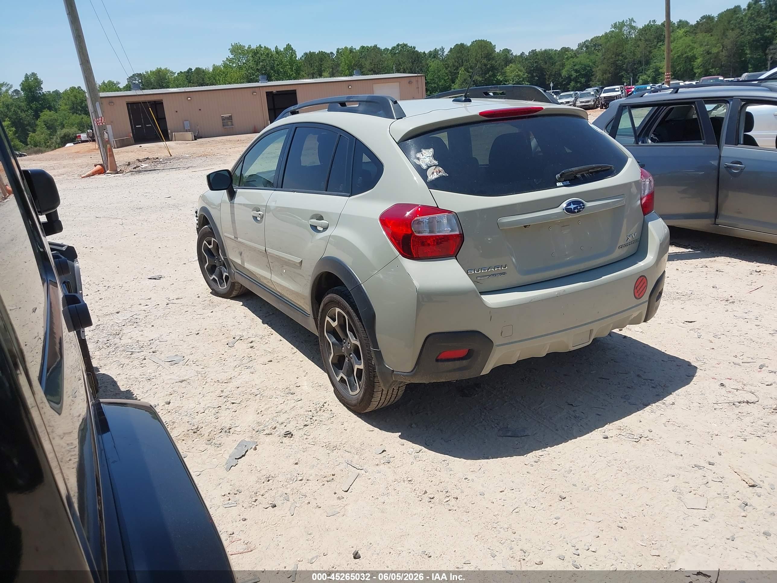 2015 Subaru Xv Crosstrek 2.0i Premium Cream vin: JF2GPAFC7F8310580